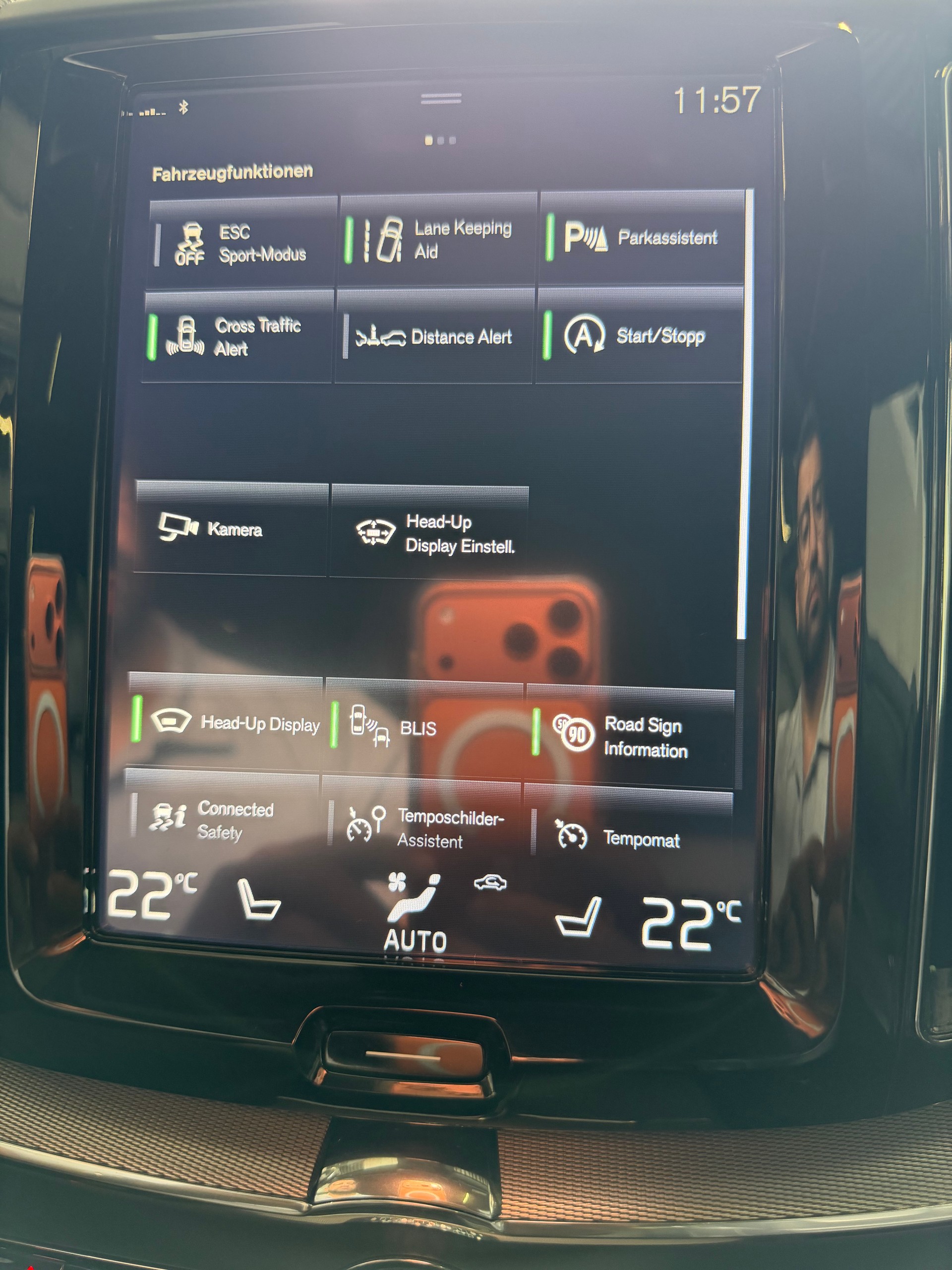 VOLVO XC60 T6 AWD R-Design Geartronic-image-33