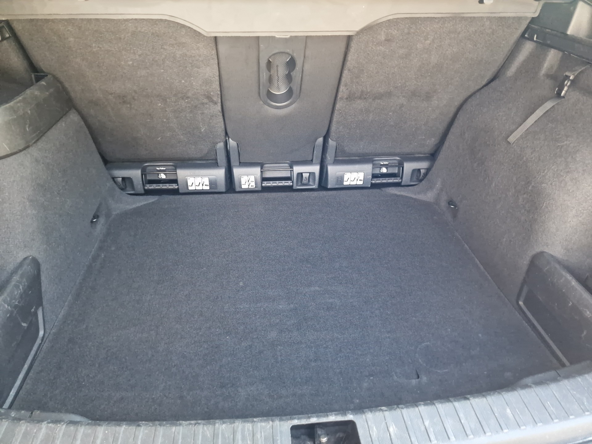 SKODA Karoq 1.5 TSI ACT Ambition DSG-image-11