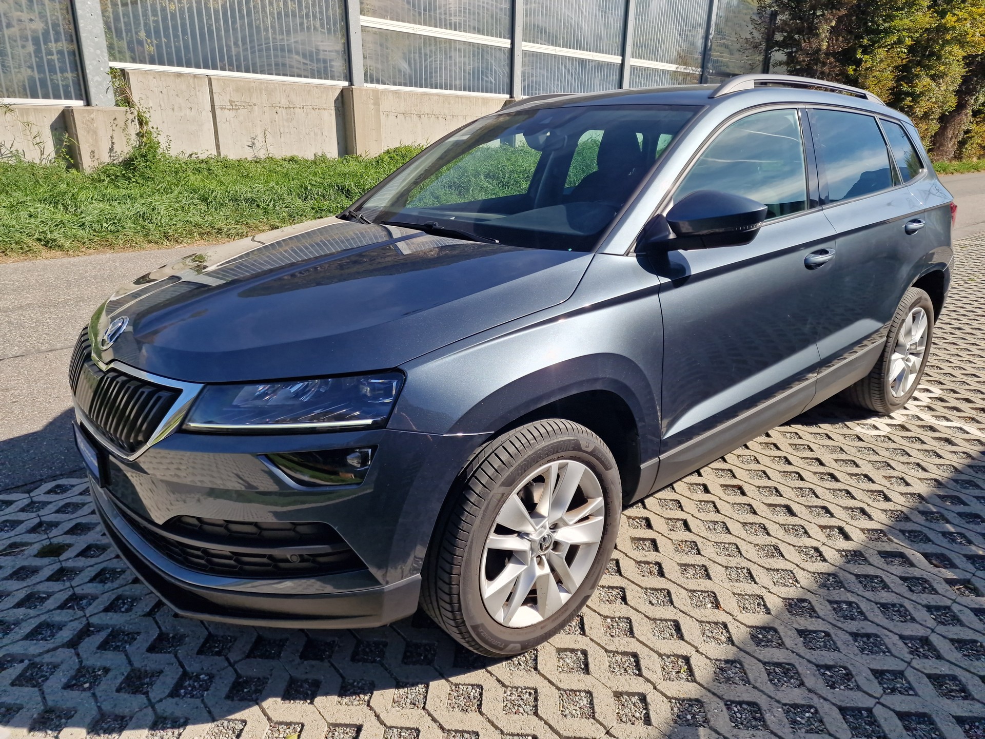 SKODA Karoq 1.5 TSI ACT Ambition DSG-image-1