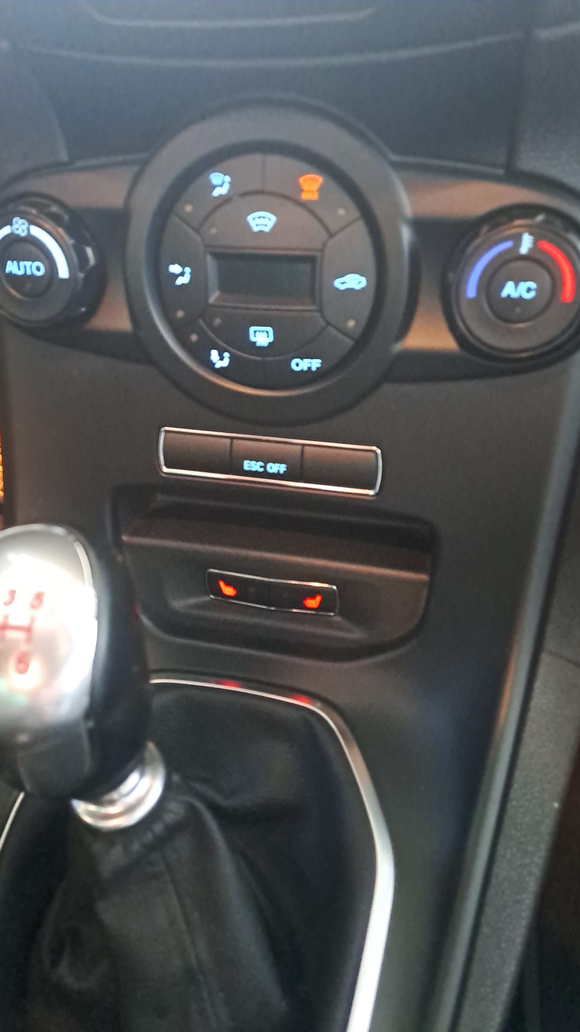 FORD Fiesta 1.6 SCTi ST-image-11