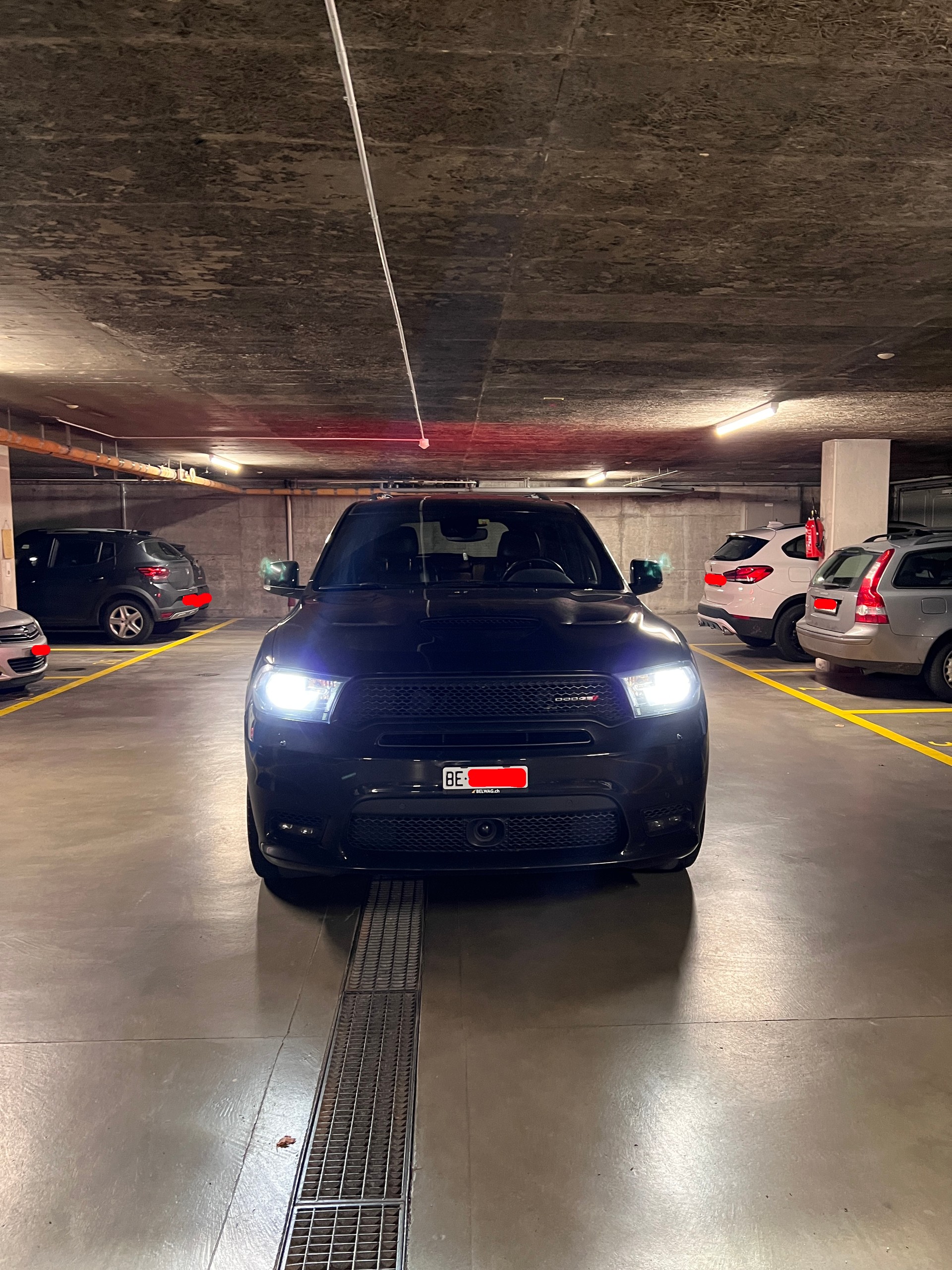 DODGE 5.7 V8 HEMI MDS VVT R/T AWD-image-1