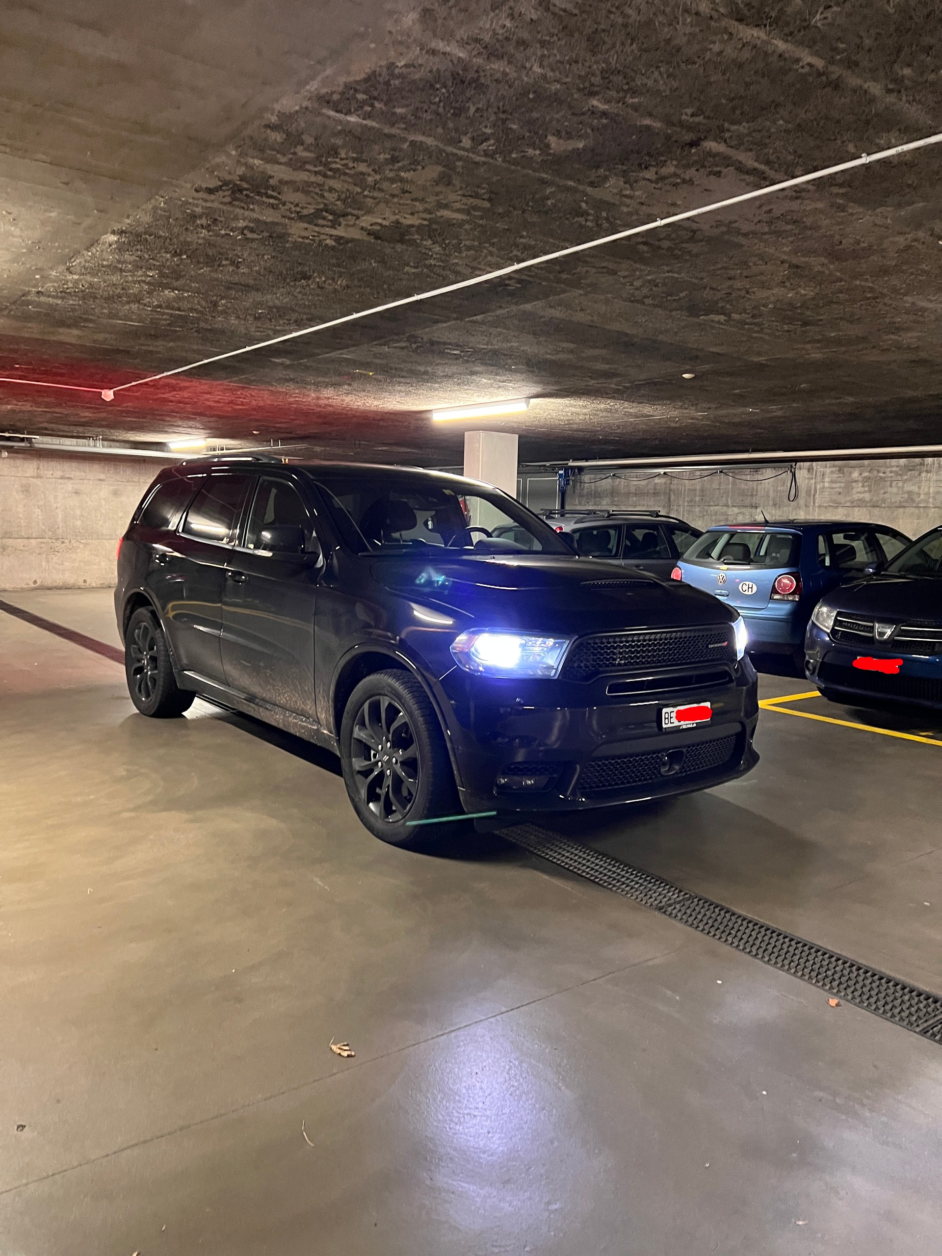 DODGE 5.7 V8 HEMI MDS VVT R/T AWD-image-2