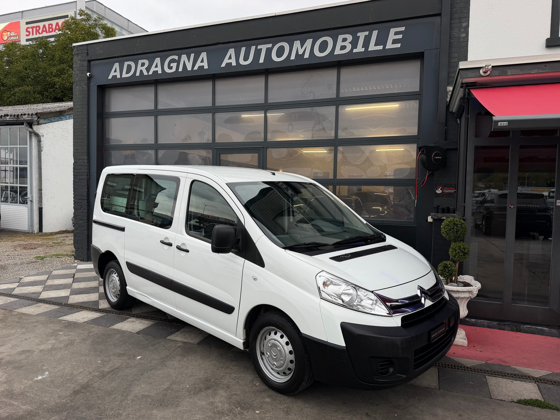 CITROEN JUMPY-showroom-element-3