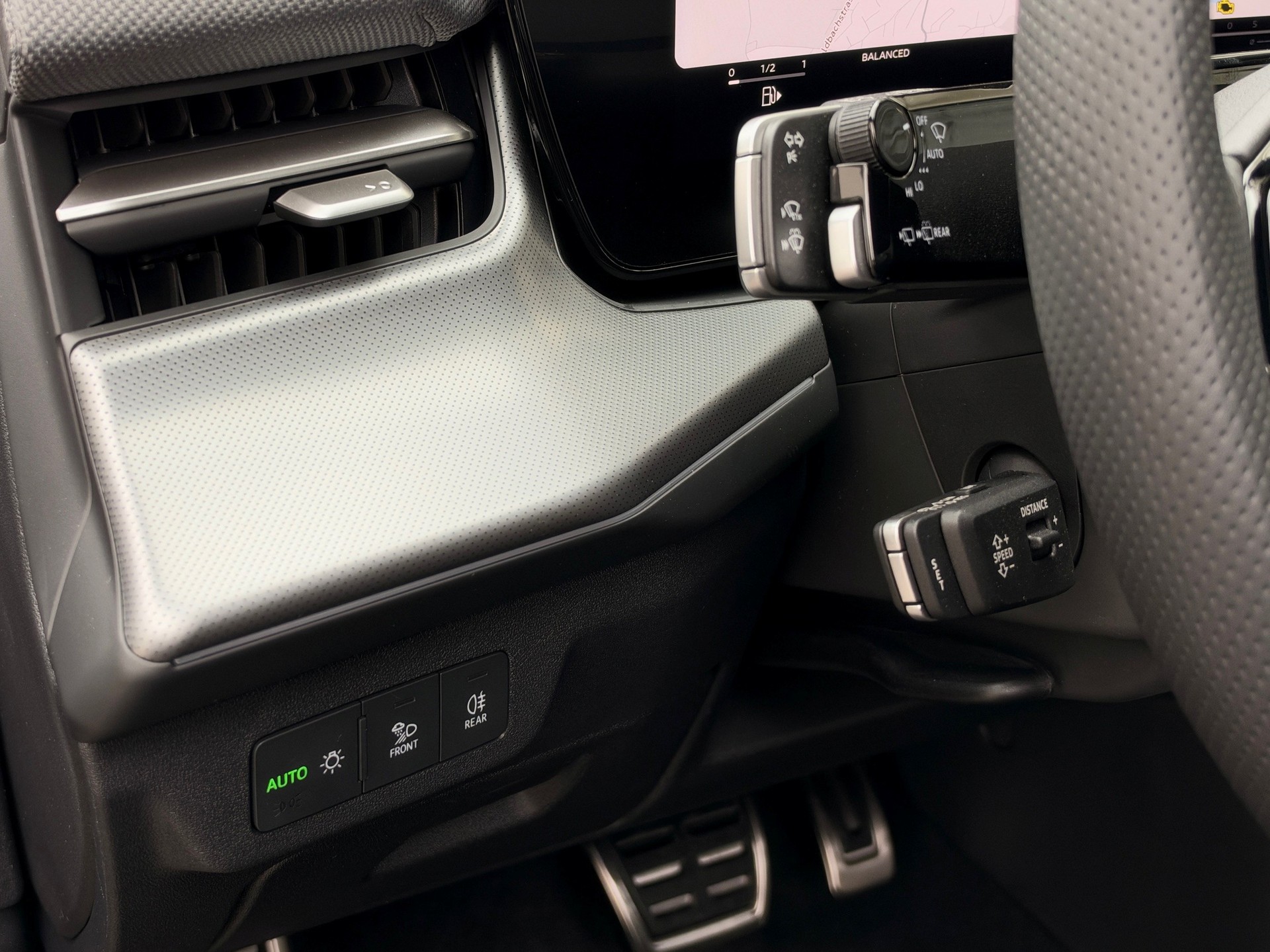 AUDI Q3 SUV TFSI quattro 150 kW S tronic-image-10