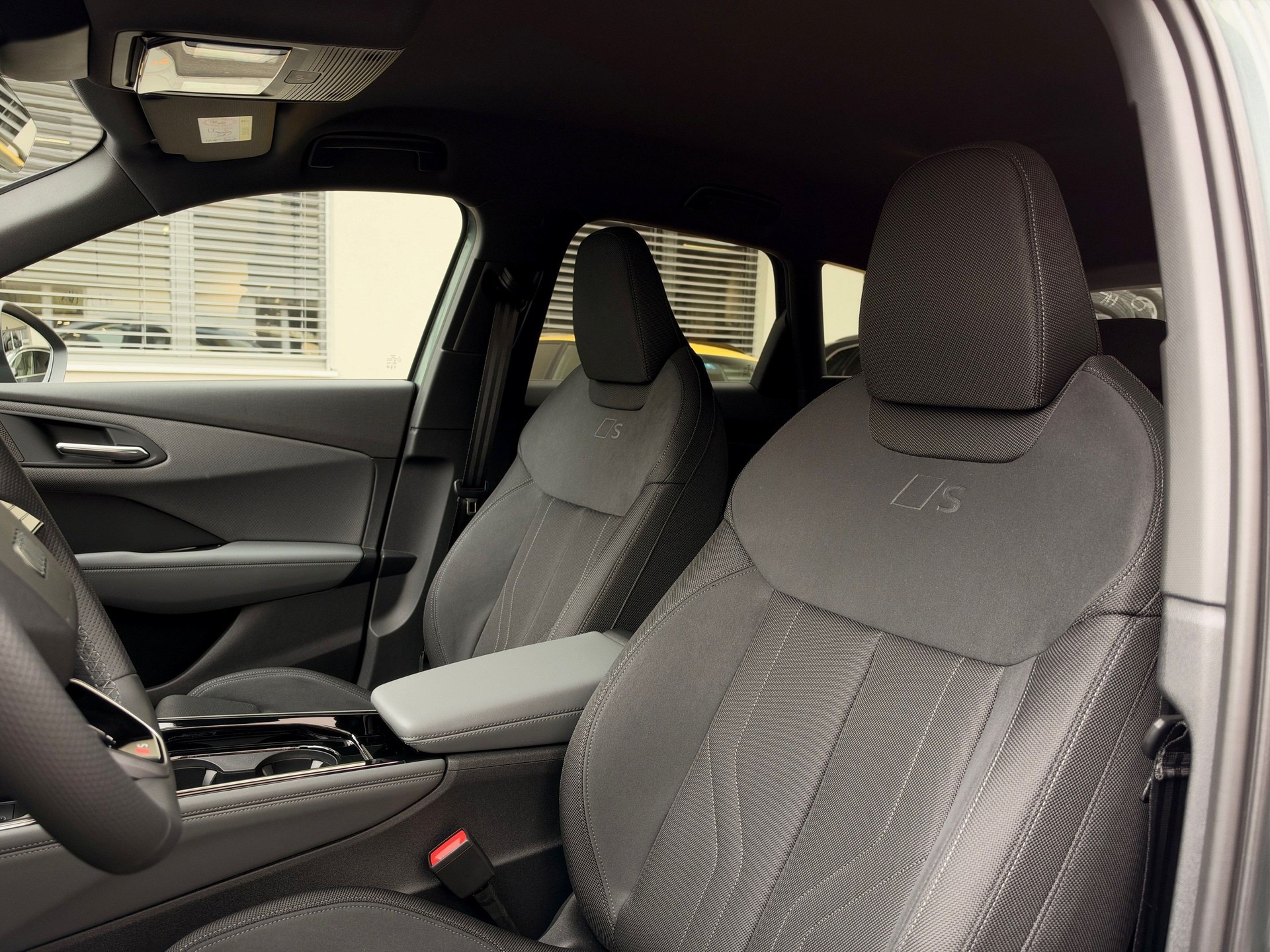 AUDI Q3 SUV TFSI quattro 150 kW S tronic-image-8