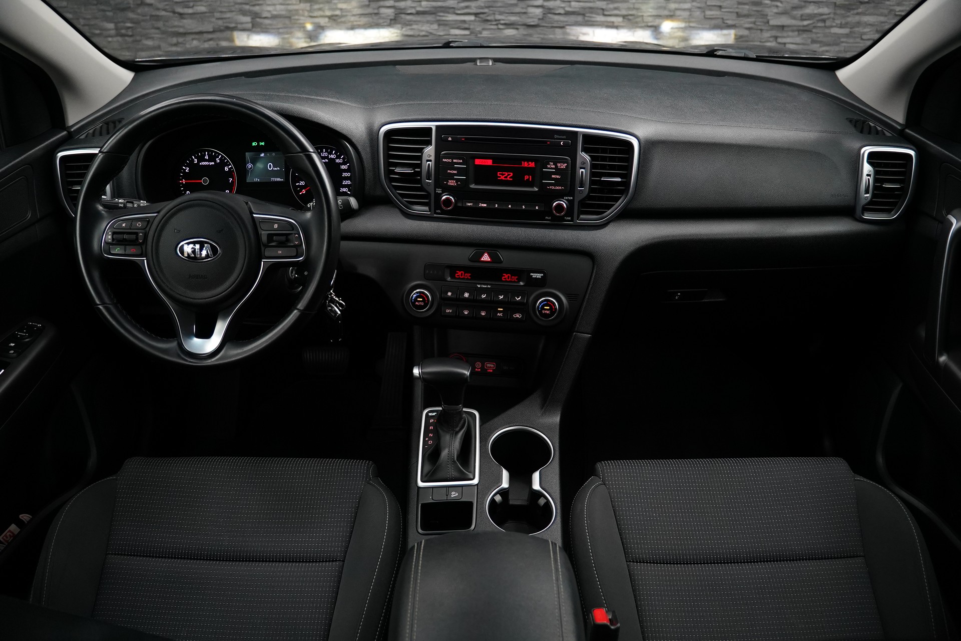 KIA Sportage 1.6 GDi Style-image-14