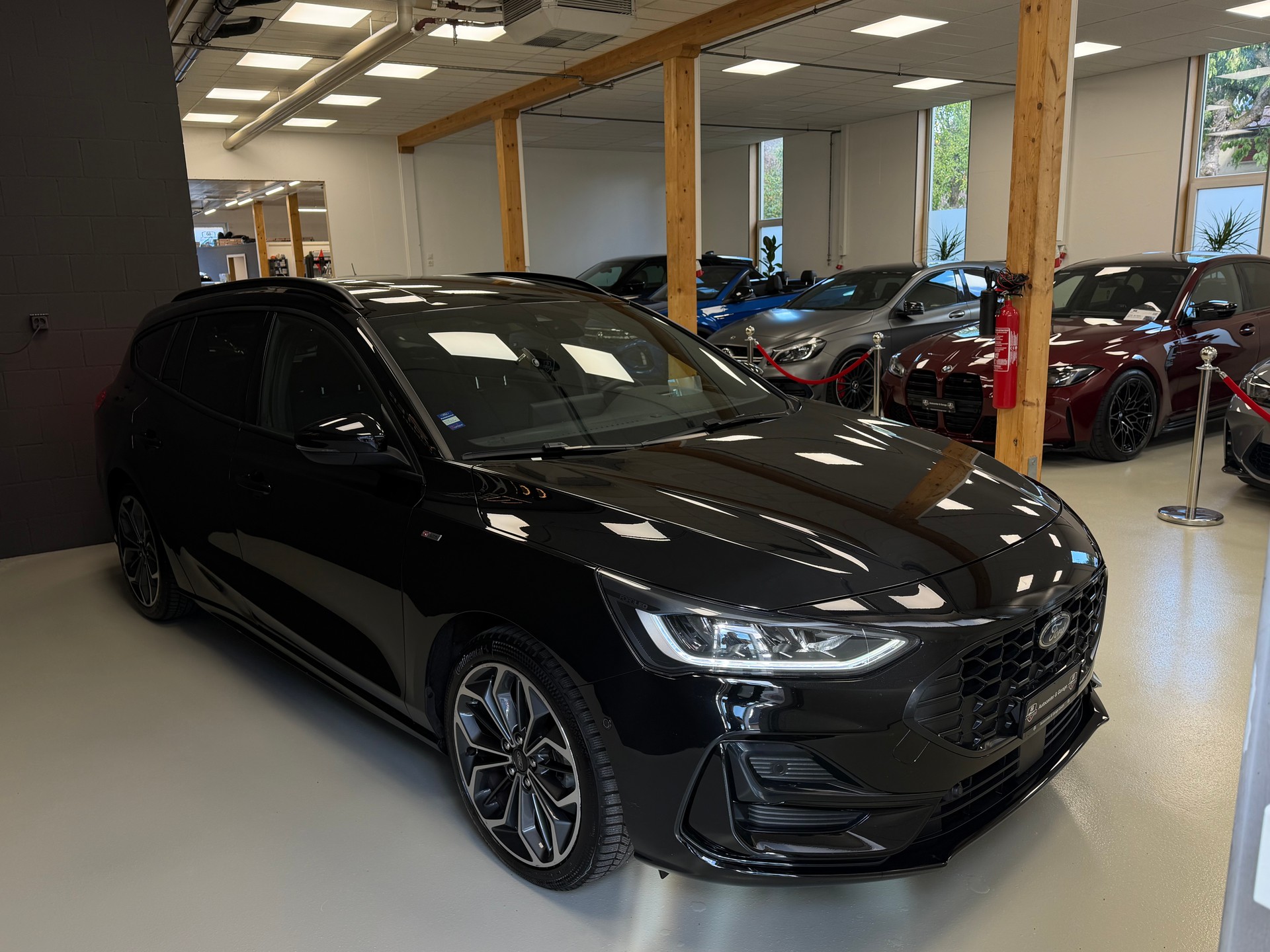 FORD Focus 1.0 MHEV ST-Line X Automat-image-5