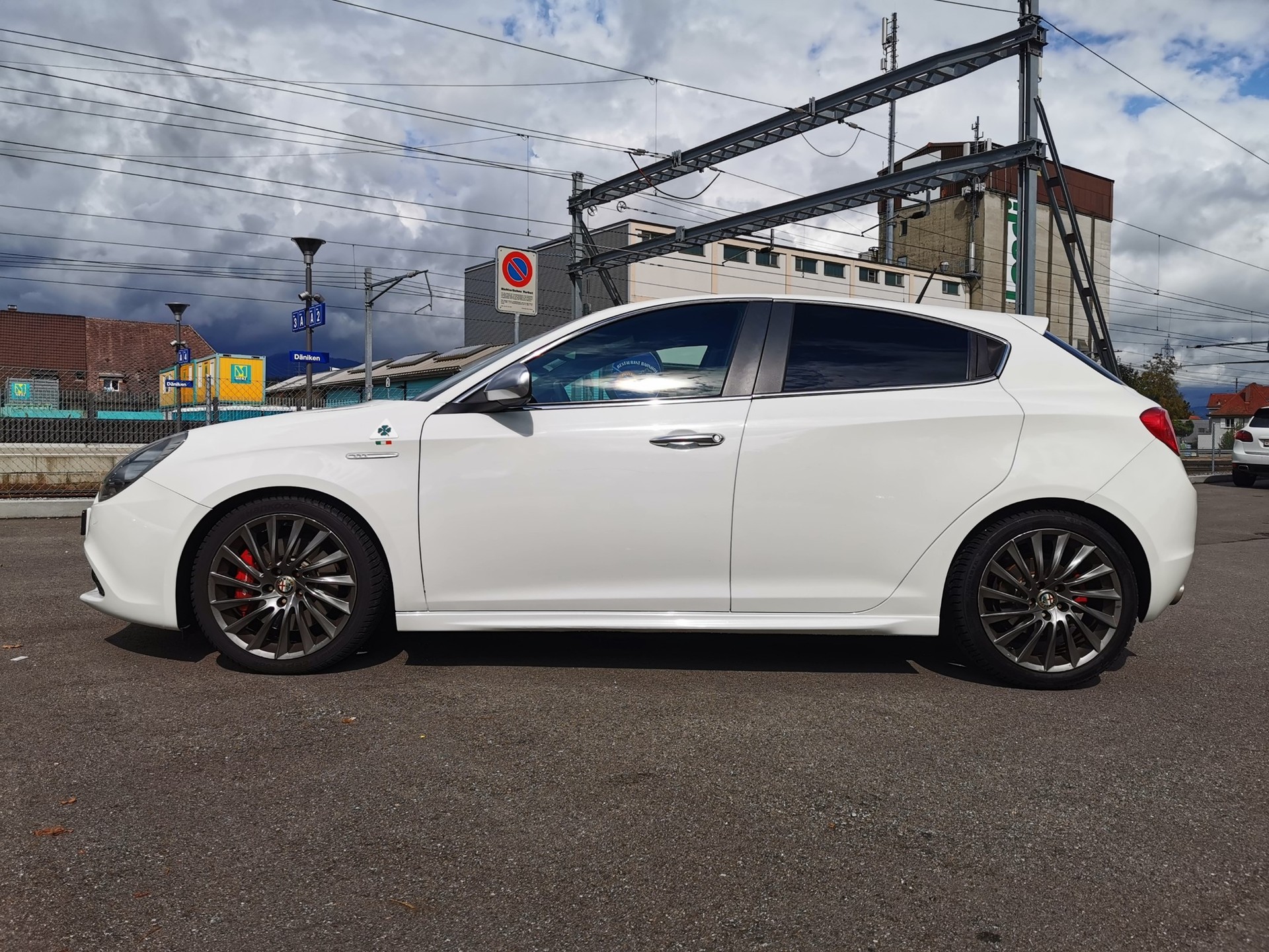 ALFA ROMEO Giulietta 1750 TBi Quadrifoglio Verde-image-1