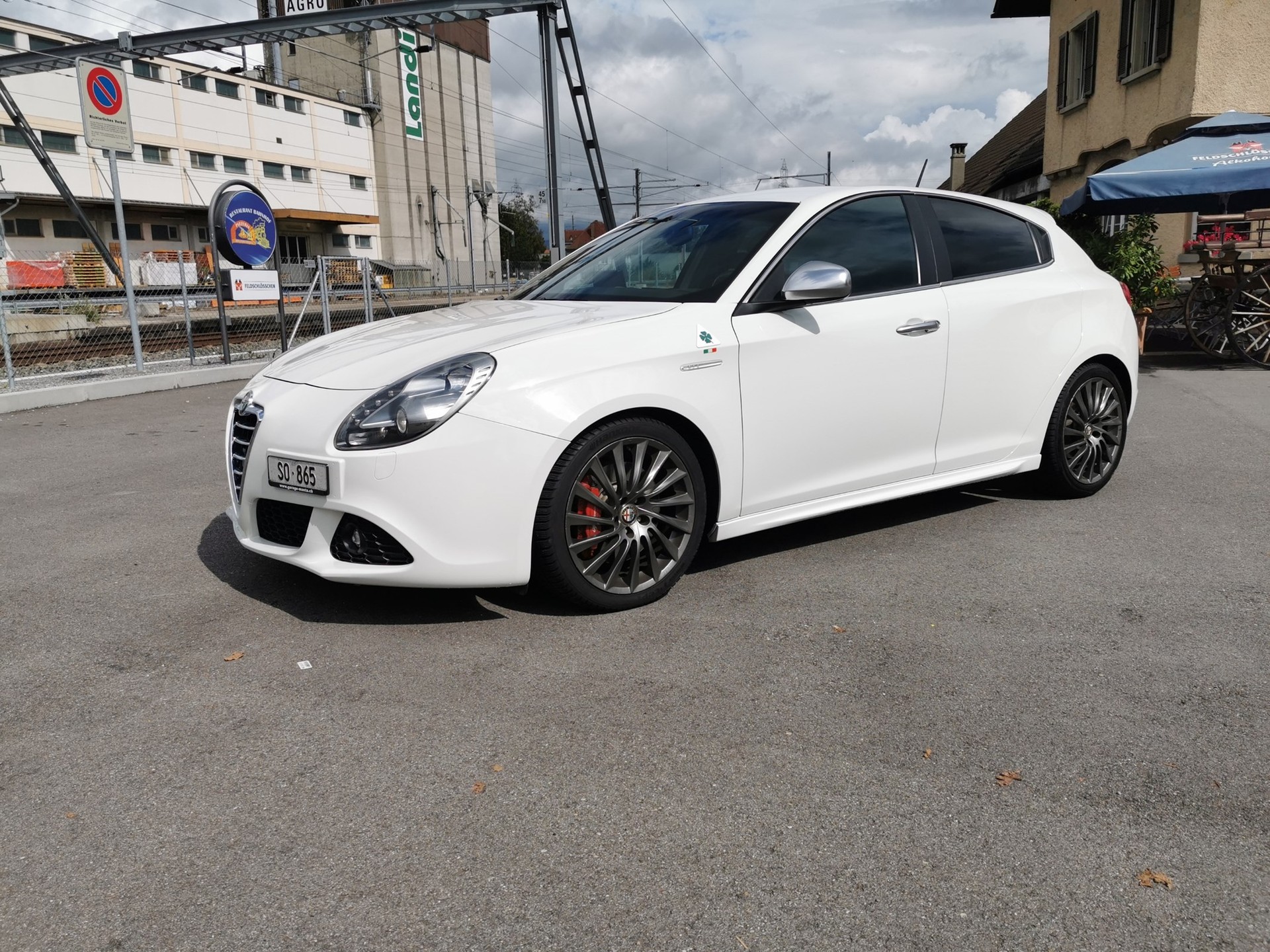 ALFA ROMEO Giulietta 1750 TBi Quadrifoglio Verde-image-0