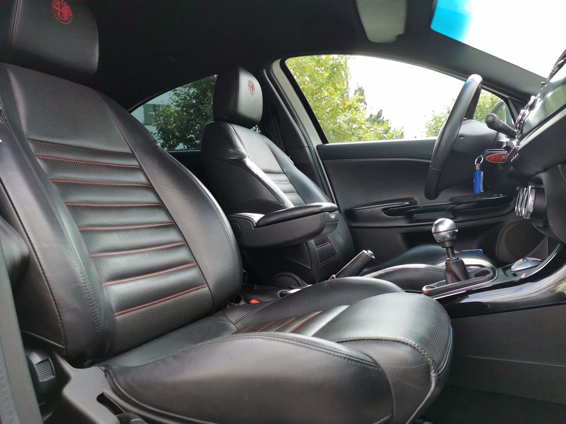 ALFA ROMEO Giulietta 1750 TBi Quadrifoglio Verde-image-6