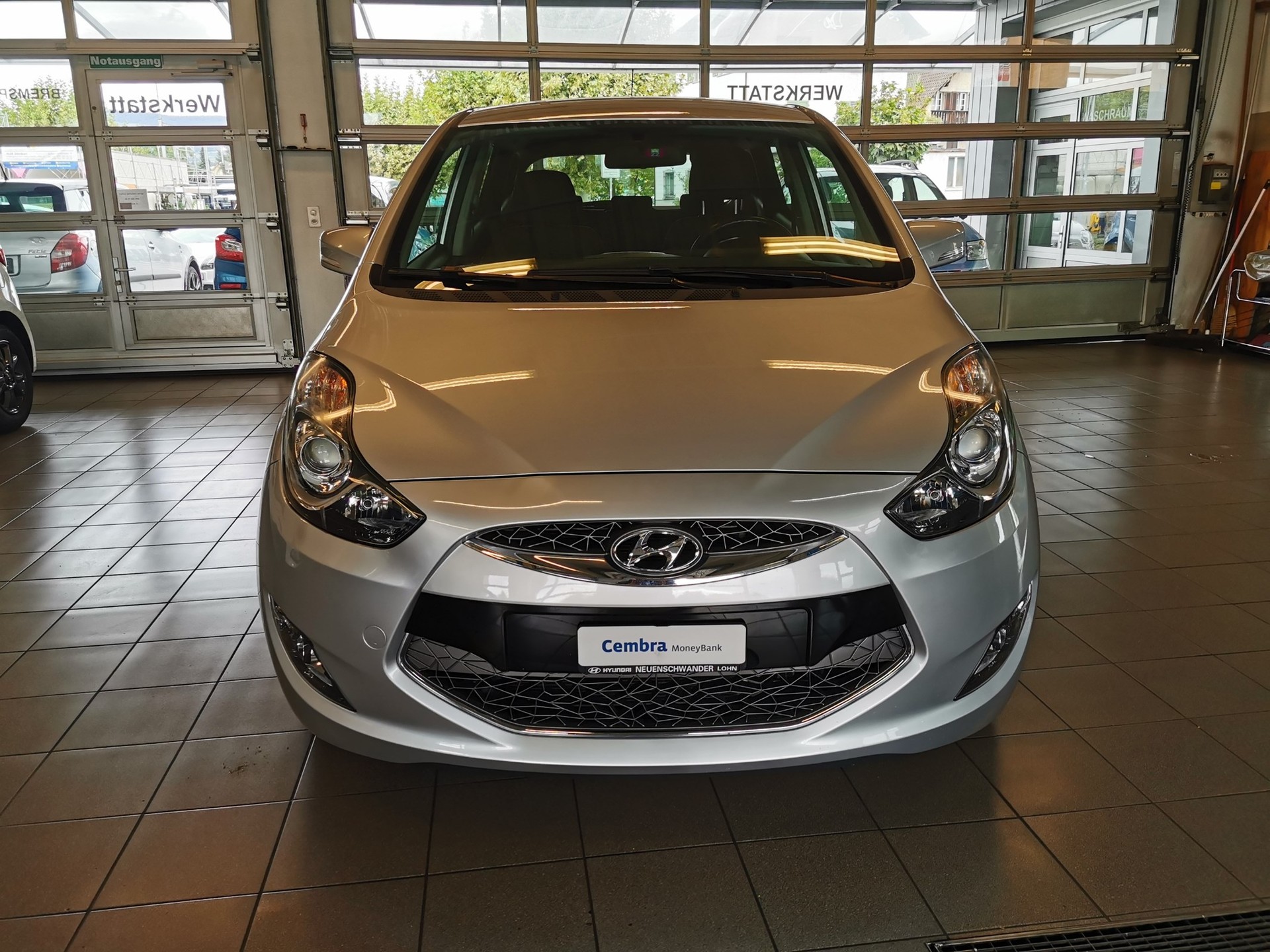 HYUNDAI iX20 1.4 CRDi Style NEUER PARTIKELFILTER-image-1