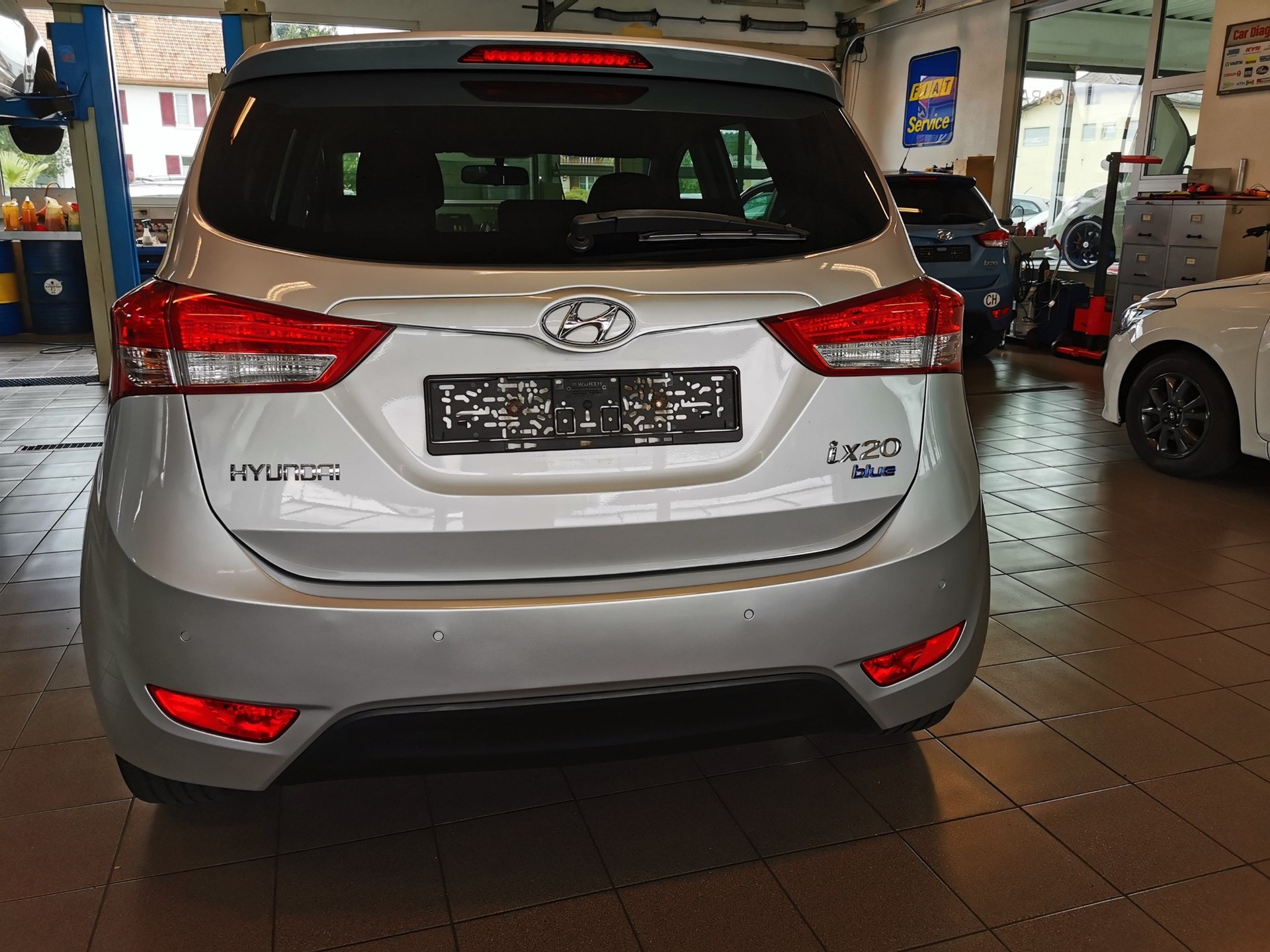 HYUNDAI iX20 1.4 CRDi Style NEUER PARTIKELFILTER-image-4