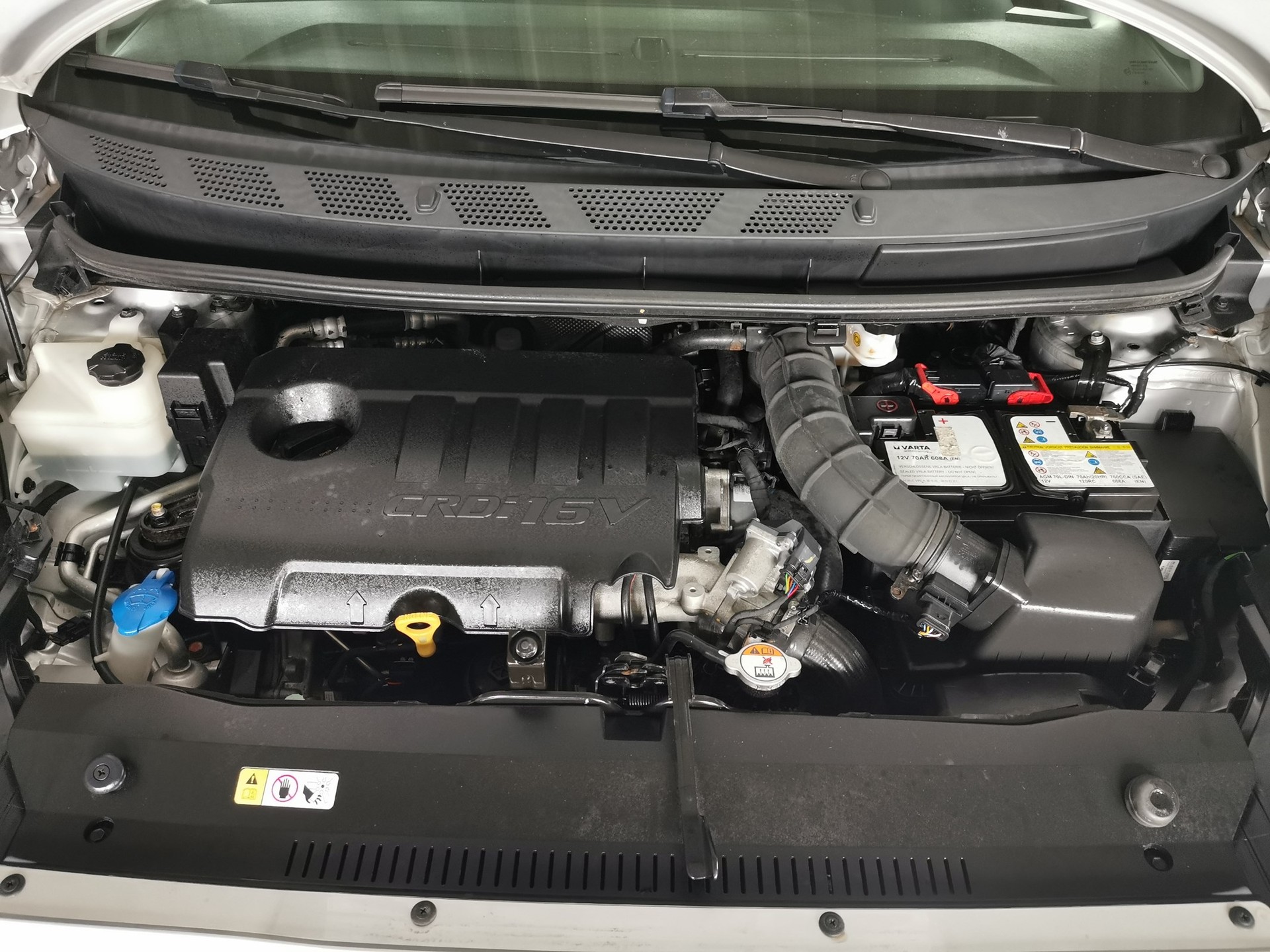 HYUNDAI iX20 1.4 CRDi Style NEUER PARTIKELFILTER-image-8