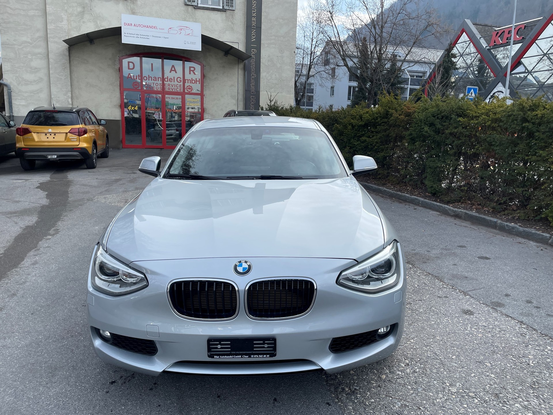 BMW 120d xDrive Sport Line-image-0