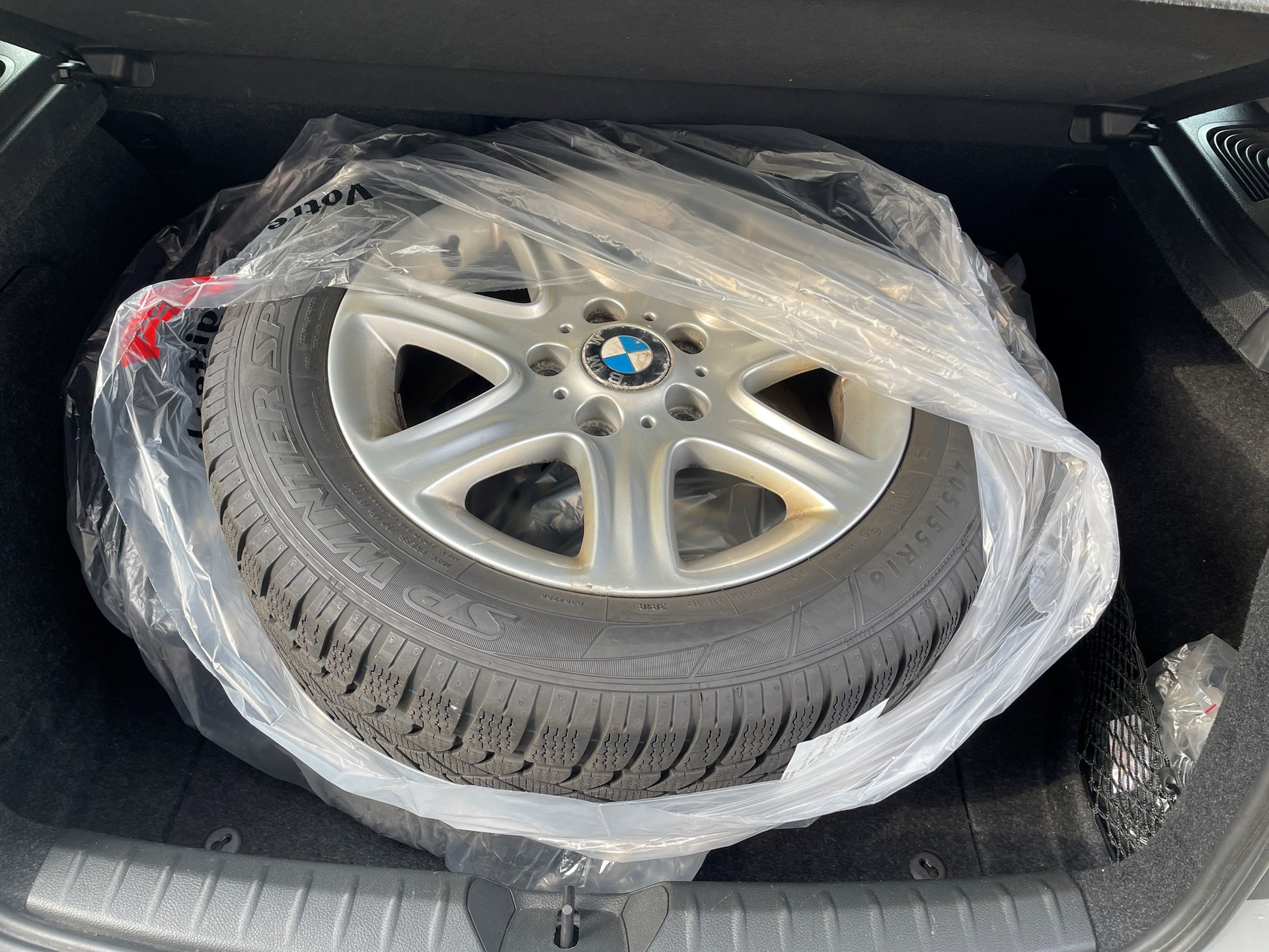 BMW 120d xDrive Sport Line-image-10