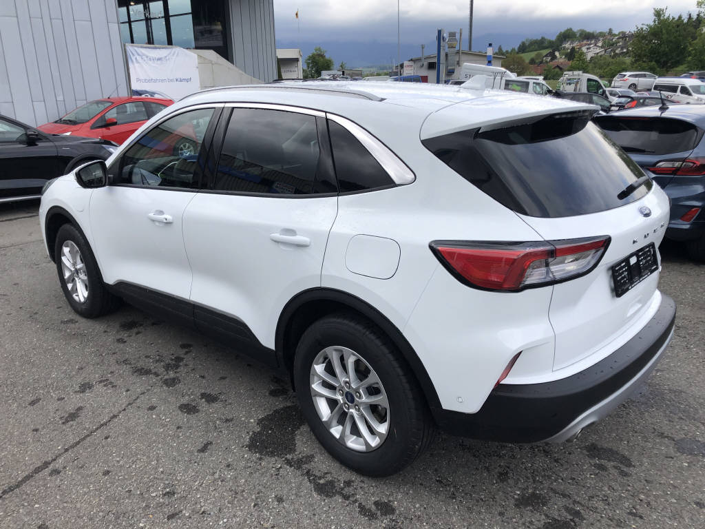 FORD Kuga 2.5 Plug-in Hybrid Titanium-image-3