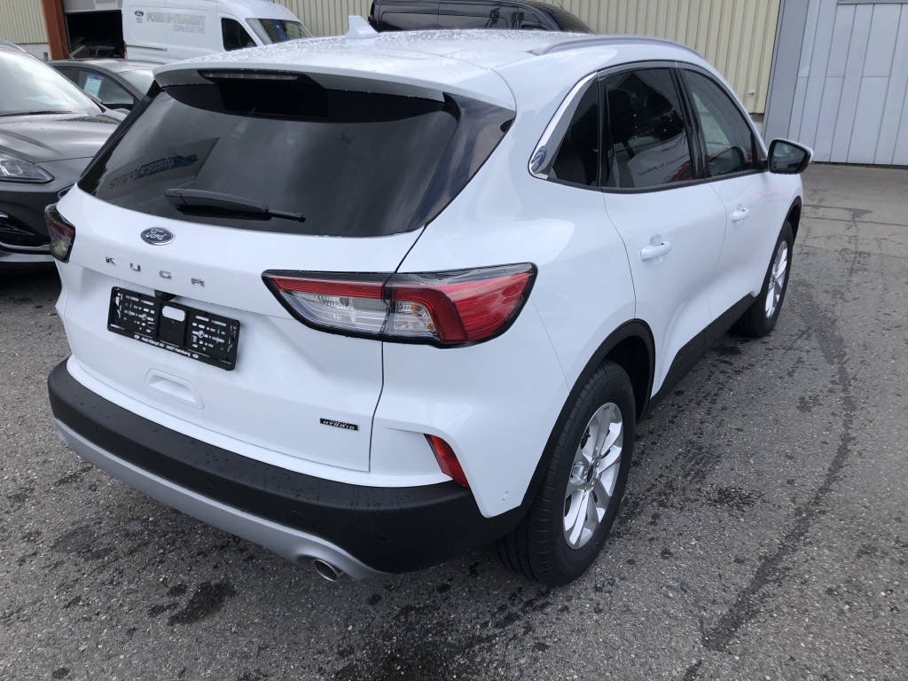 FORD Kuga 2.5 Plug-in Hybrid Titanium-image-2