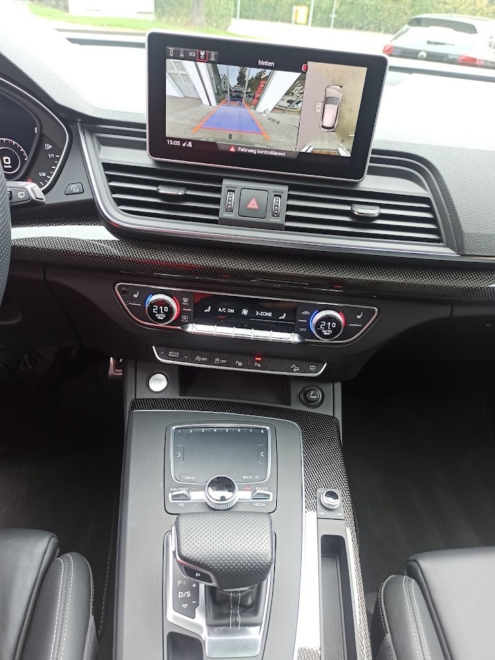 AUDI Q5 2.0 TFSI sport quattro S-tronic-image-10