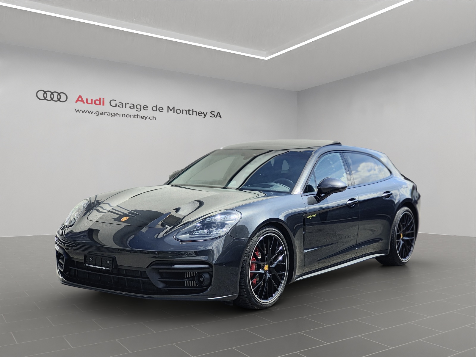 PORSCHE Panamera 4S E-Hybrid Sport Turismo PDK-image-0