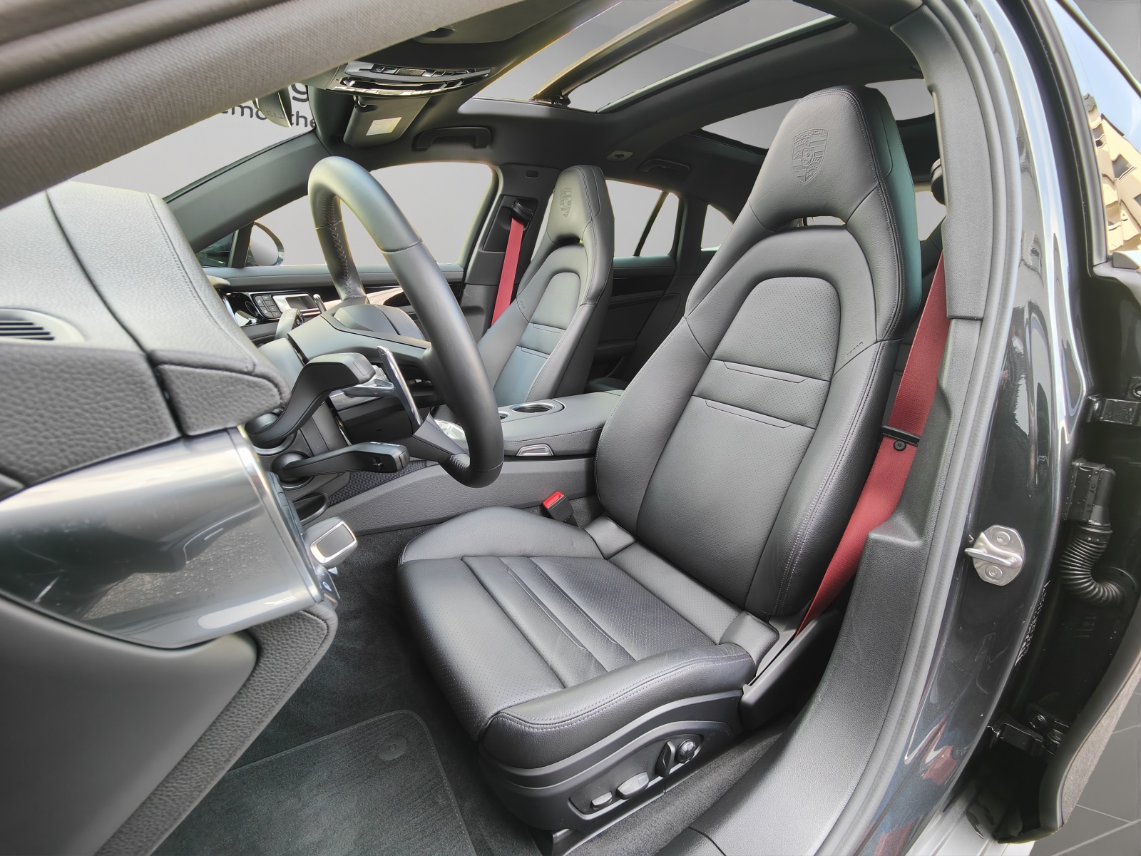 PORSCHE Panamera 4S E-Hybrid Sport Turismo PDK-image-6
