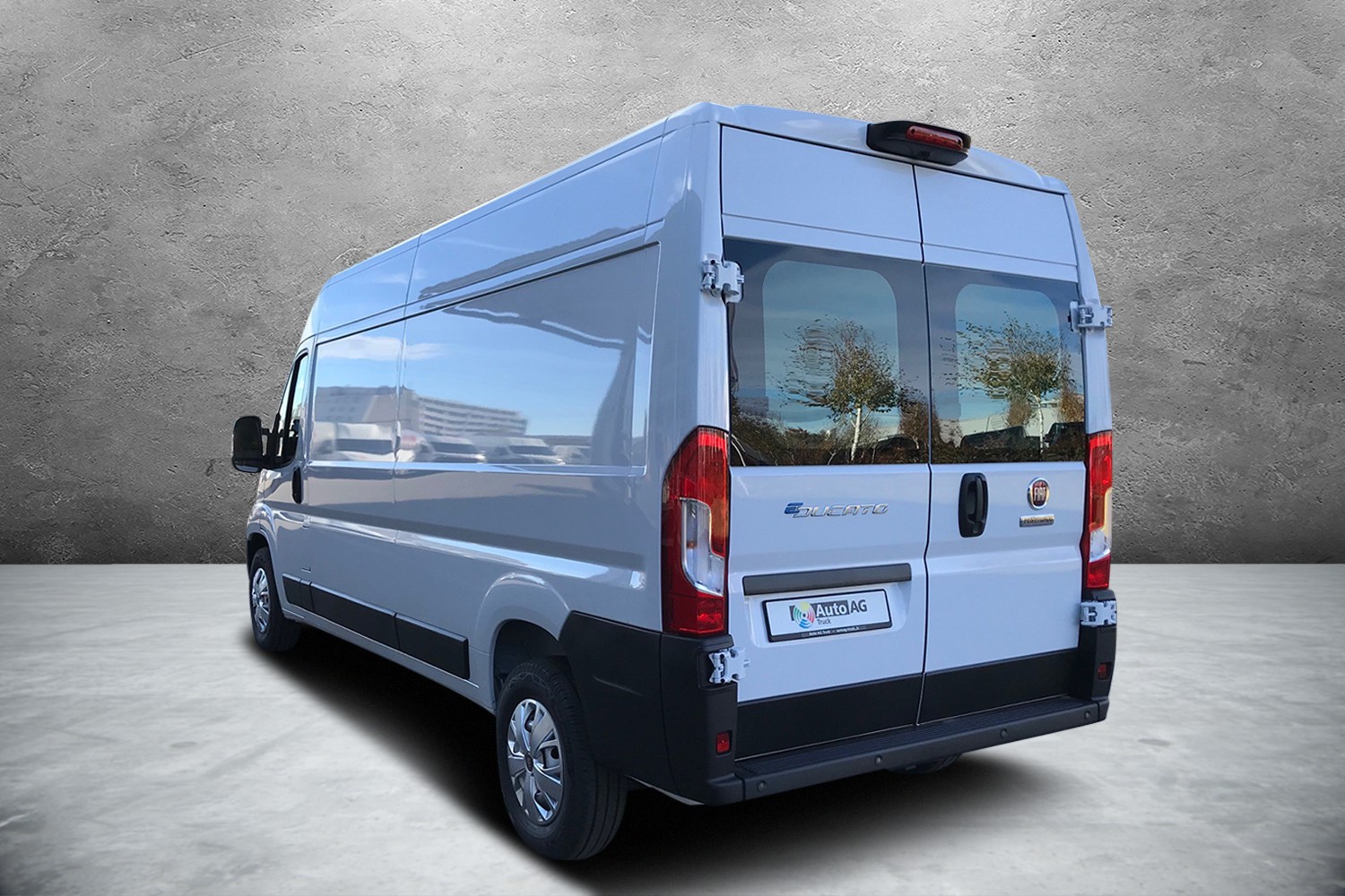 FIAT E-Ducato 35 47kWh L3H2-image-2