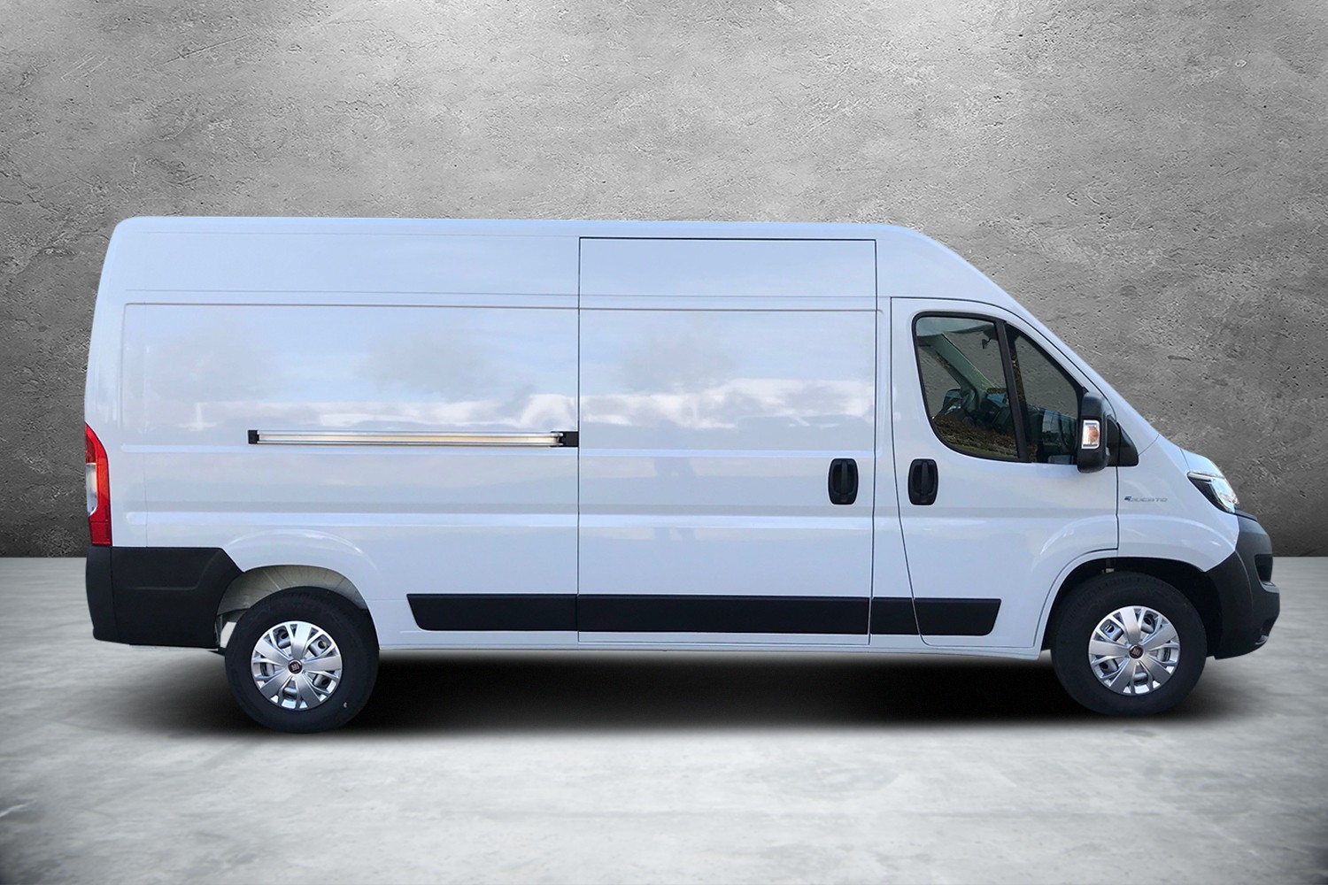 FIAT E-Ducato 35 47kWh L3H2-image-5