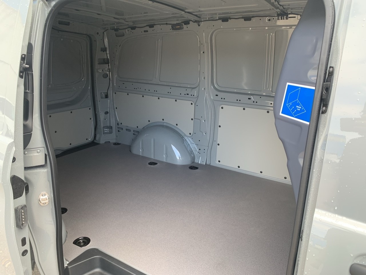 MERCEDES-BENZ Vito 110 CDI Lang Base-image-7