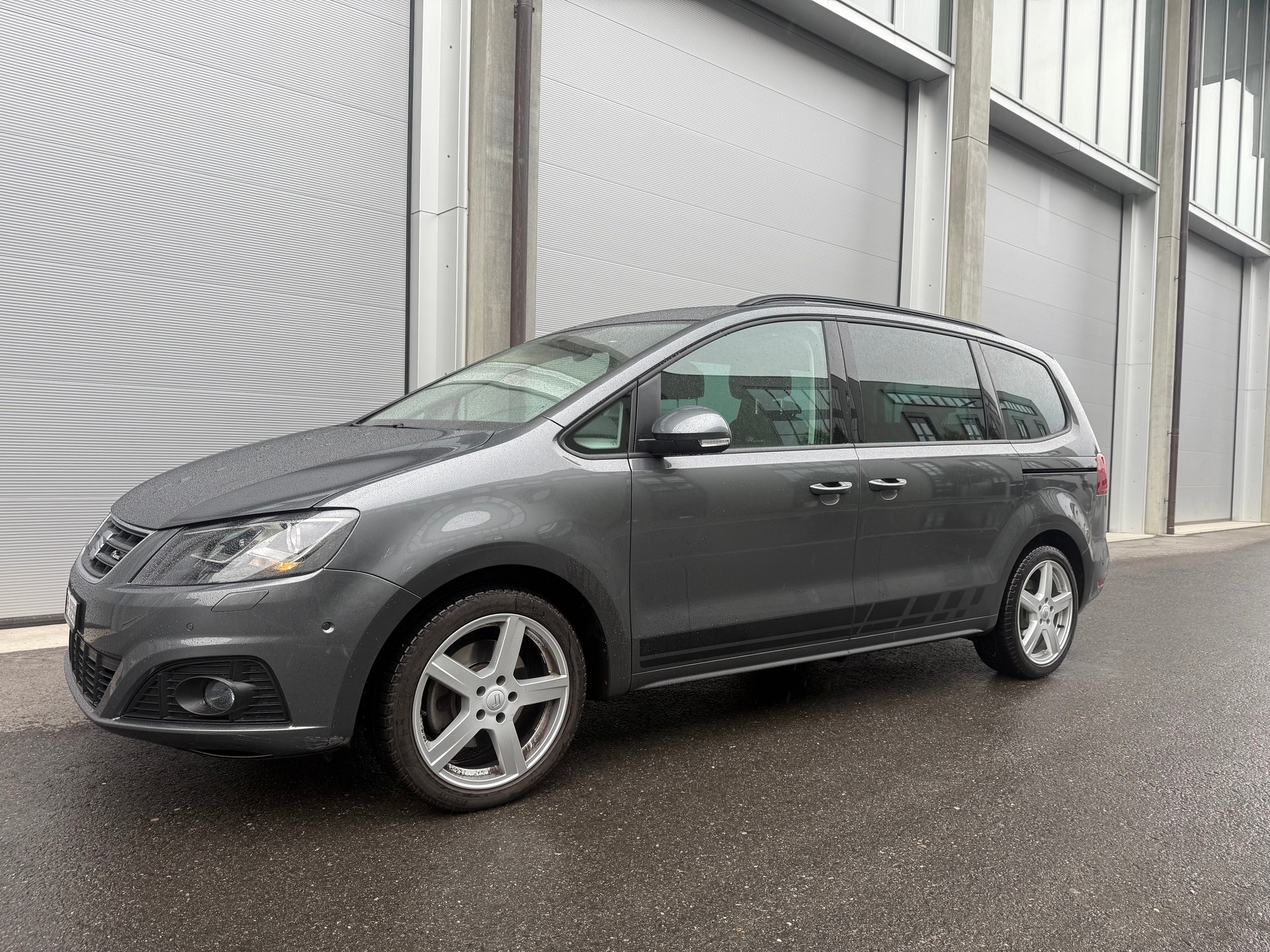 SEAT Alhambra 2.0 TSI FR Line DSG-image-0