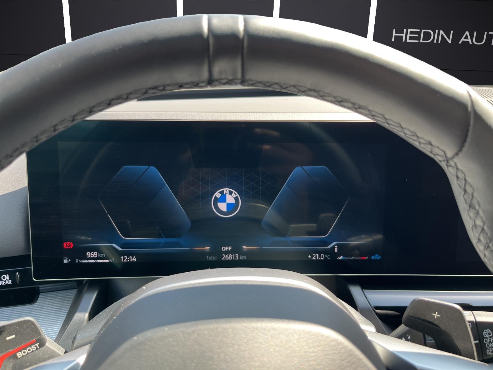 BMW 520d xDrive Touring-image-16
