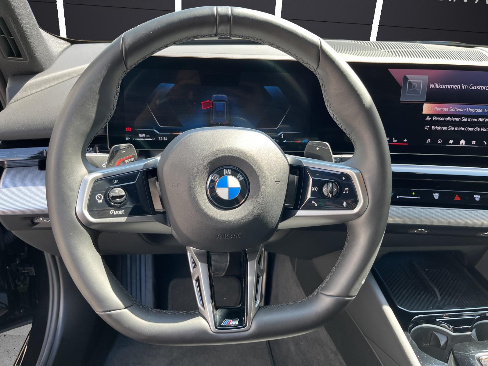 BMW 520d xDrive Touring-image-15