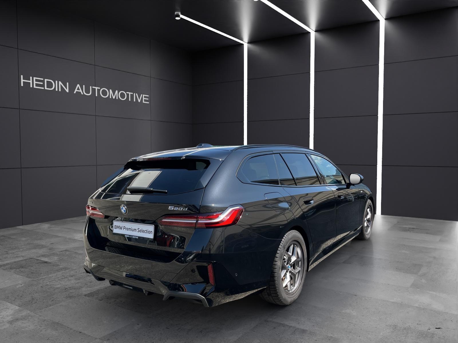 BMW 520d xDrive Touring-image-4