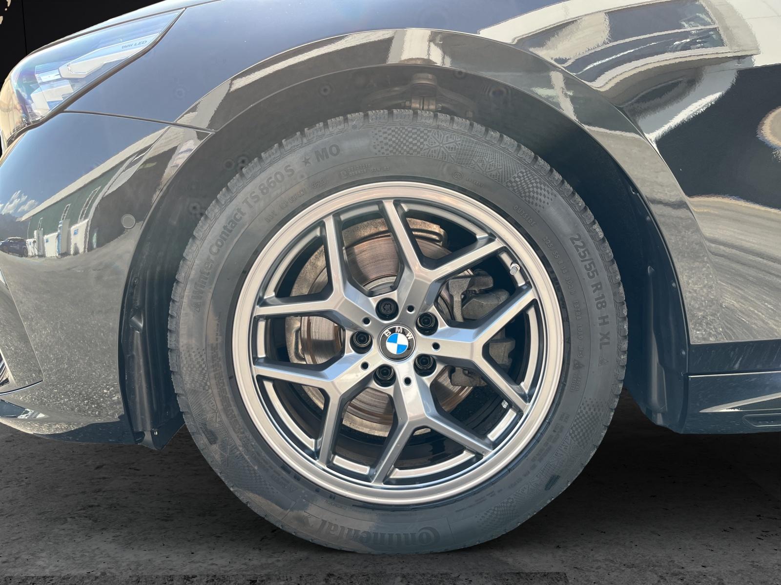 BMW 520d xDrive Touring-image-8