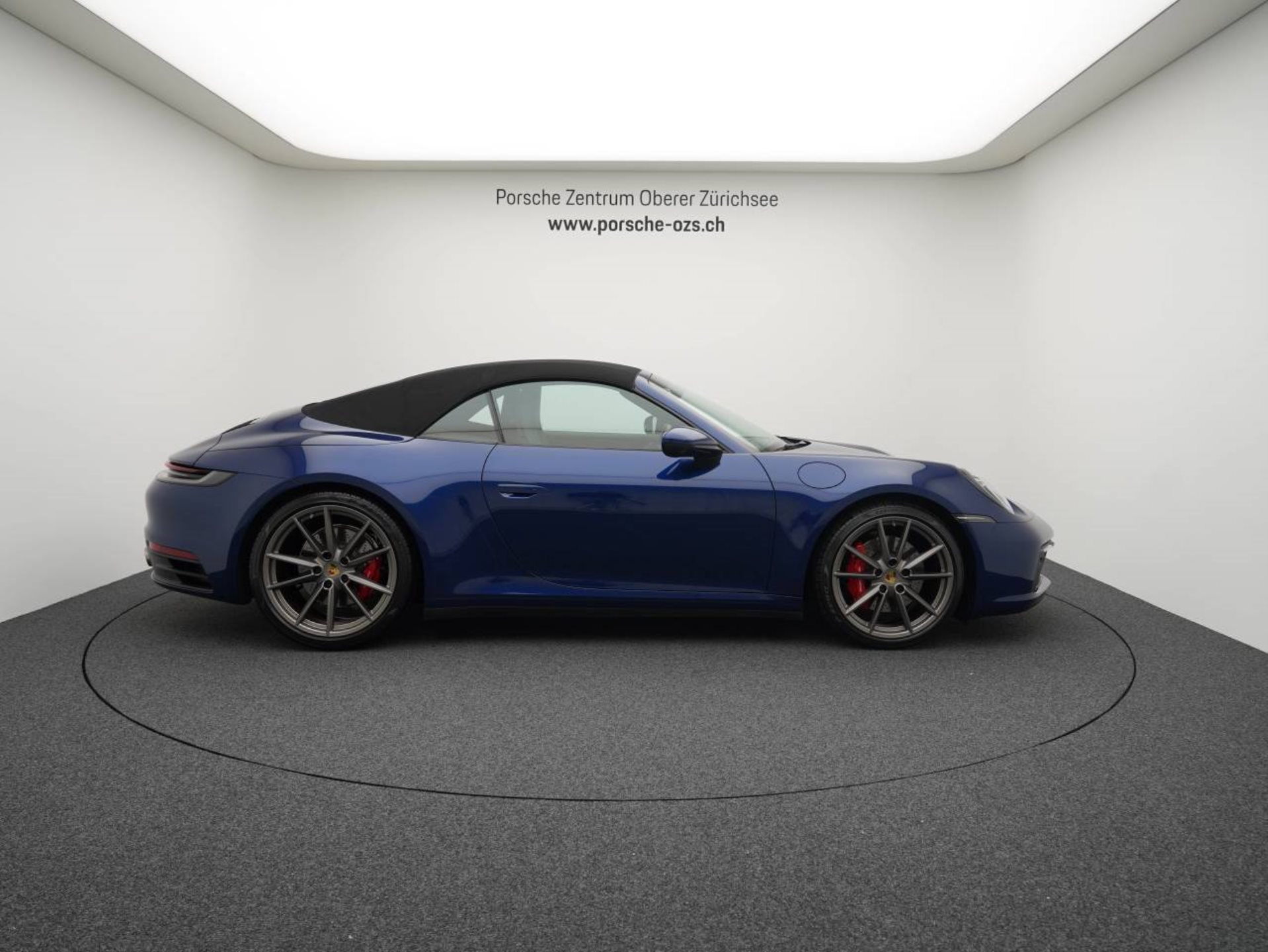 PORSCHE 911 Carrera S Cabriolet-image-7