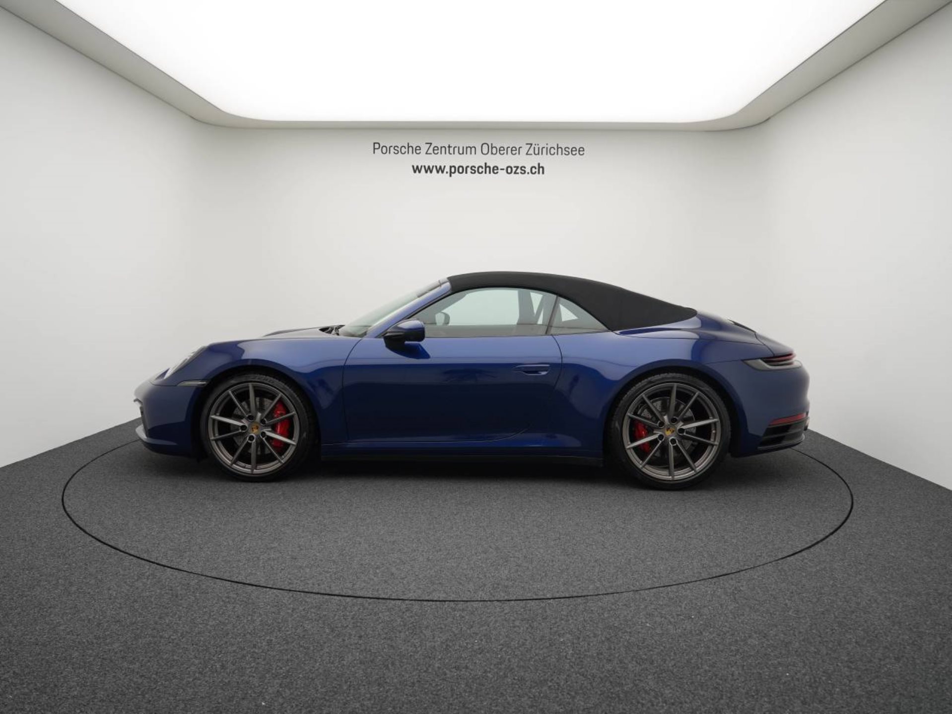 PORSCHE 911 Carrera S Cabriolet-image-11