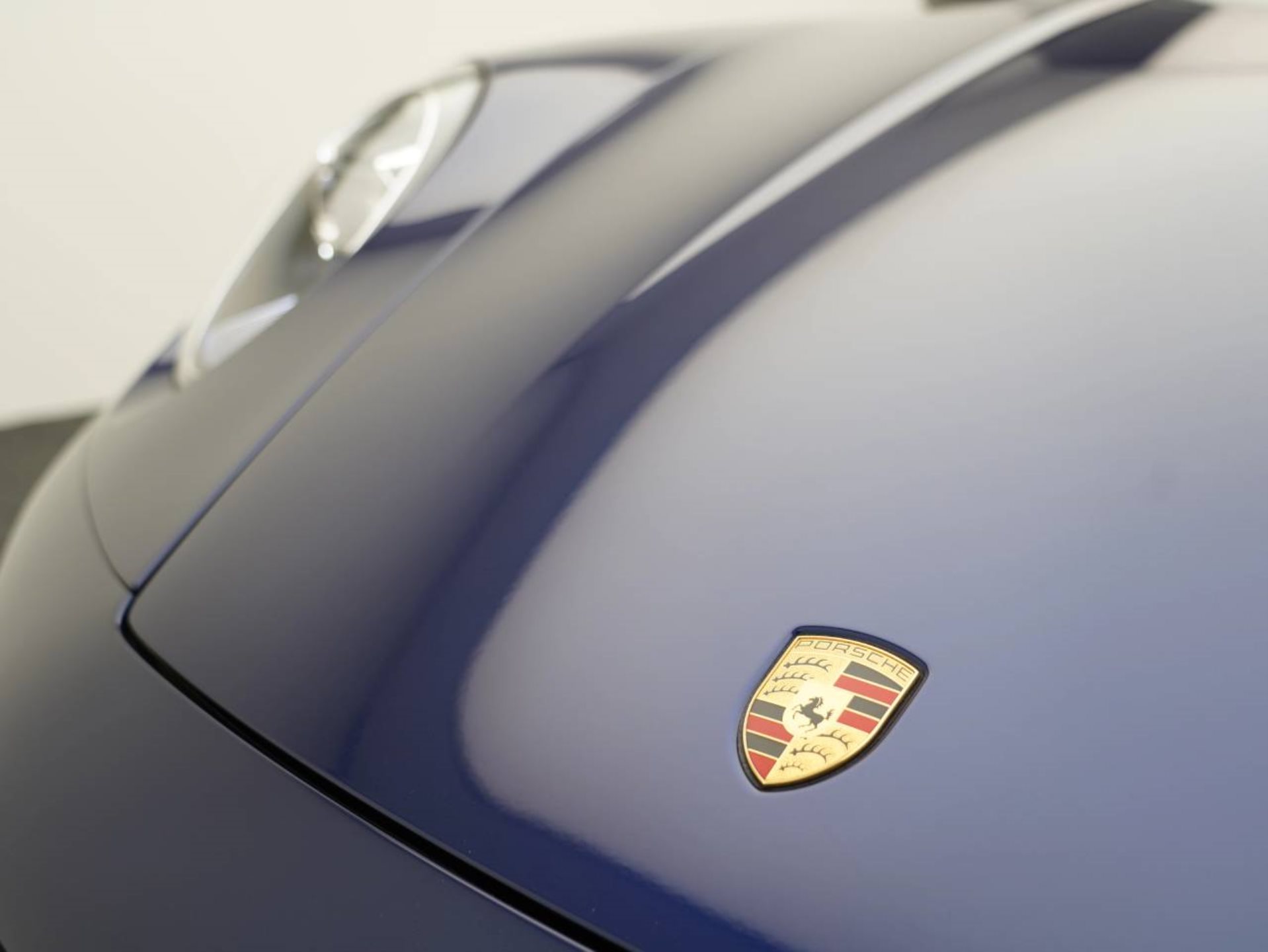 PORSCHE 911 Carrera S Cabriolet-image-14
