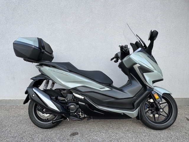 HONDA NSS 350 Forza-showroom-element-1
