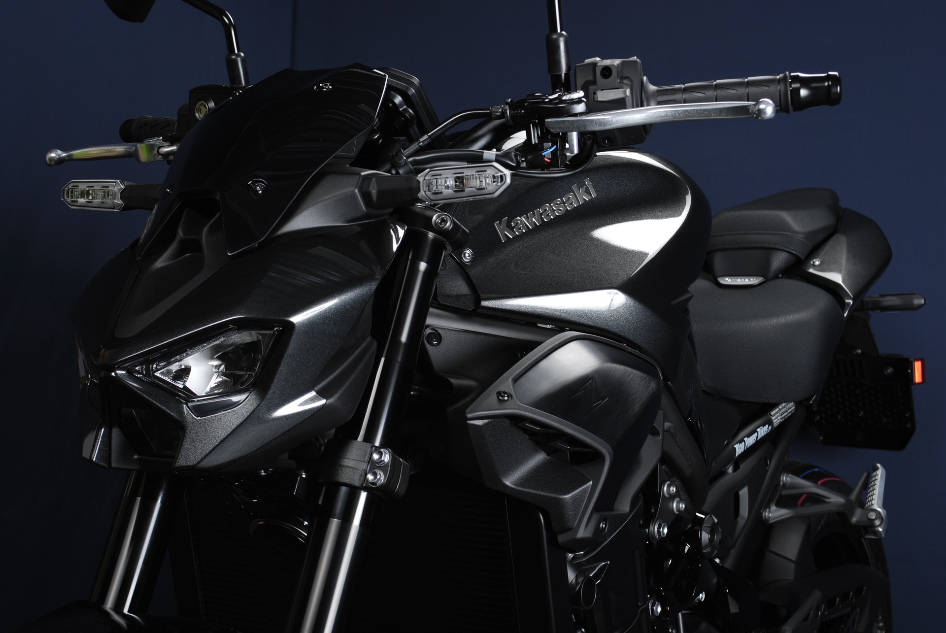KAWASAKI Z 900 (70kW) MY26-image-7