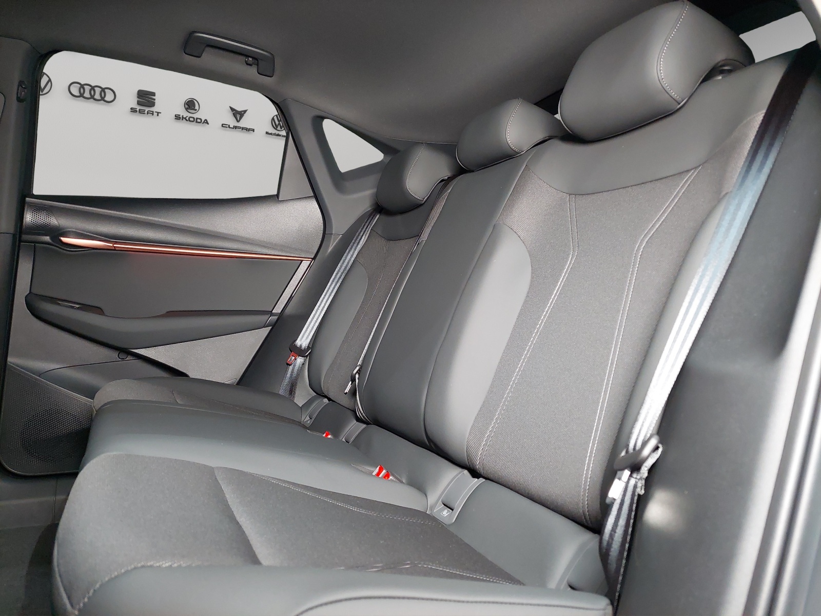 CUPRA NEW CUPRA TAVASCAN VZ EDGE 4D-image-8