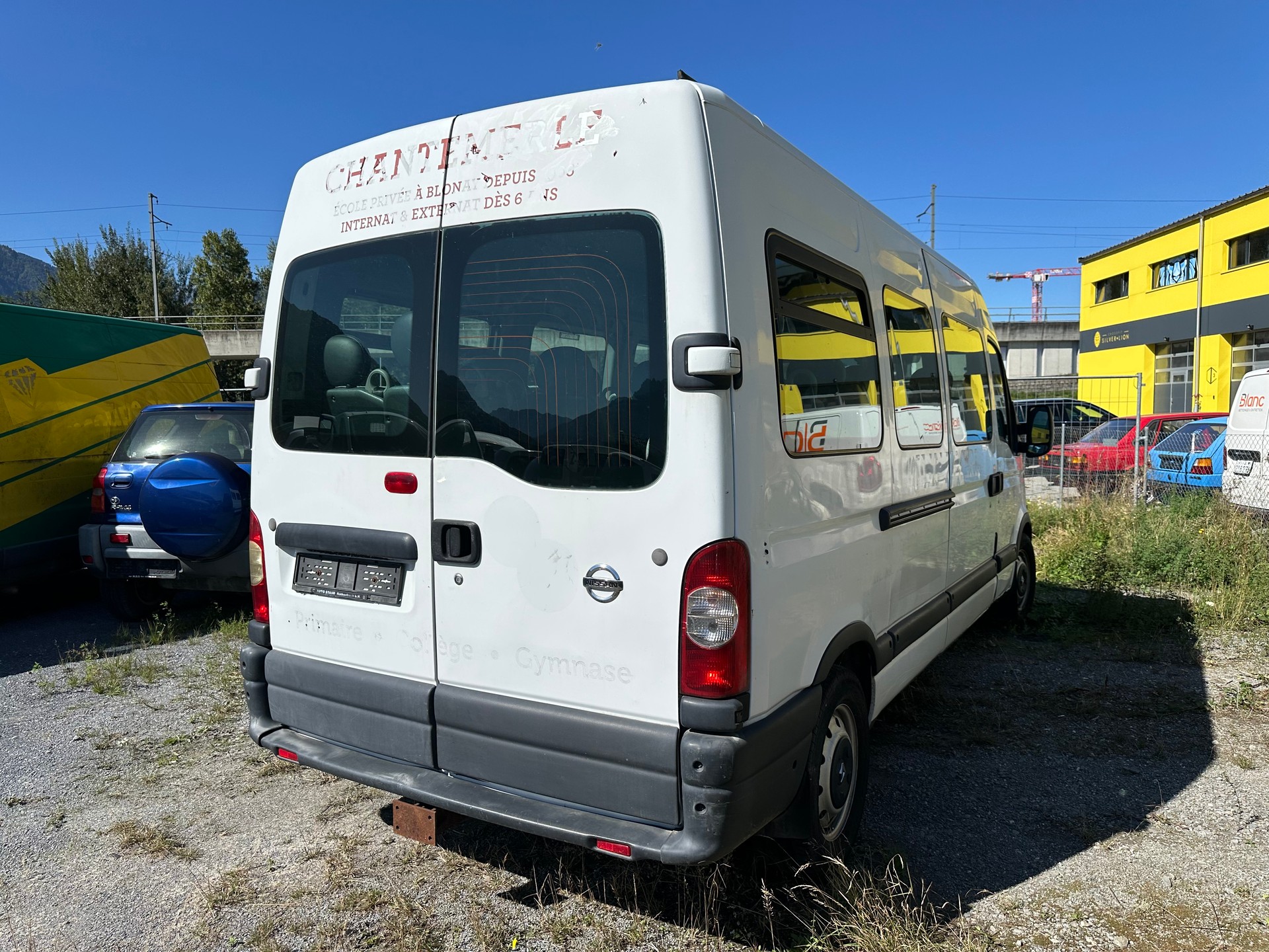 NISSAN INTERSTAR-image-4