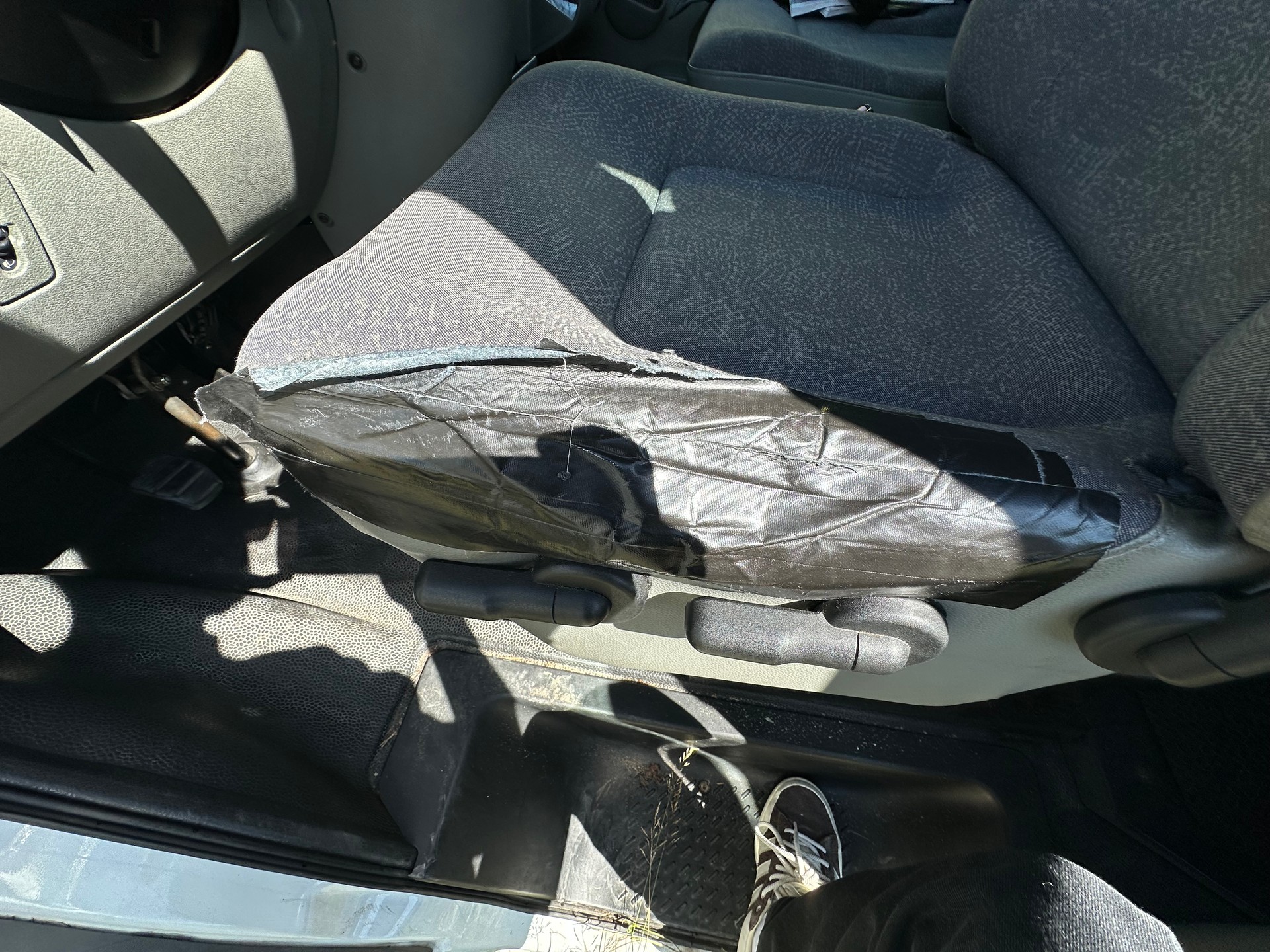 NISSAN INTERSTAR-image-9