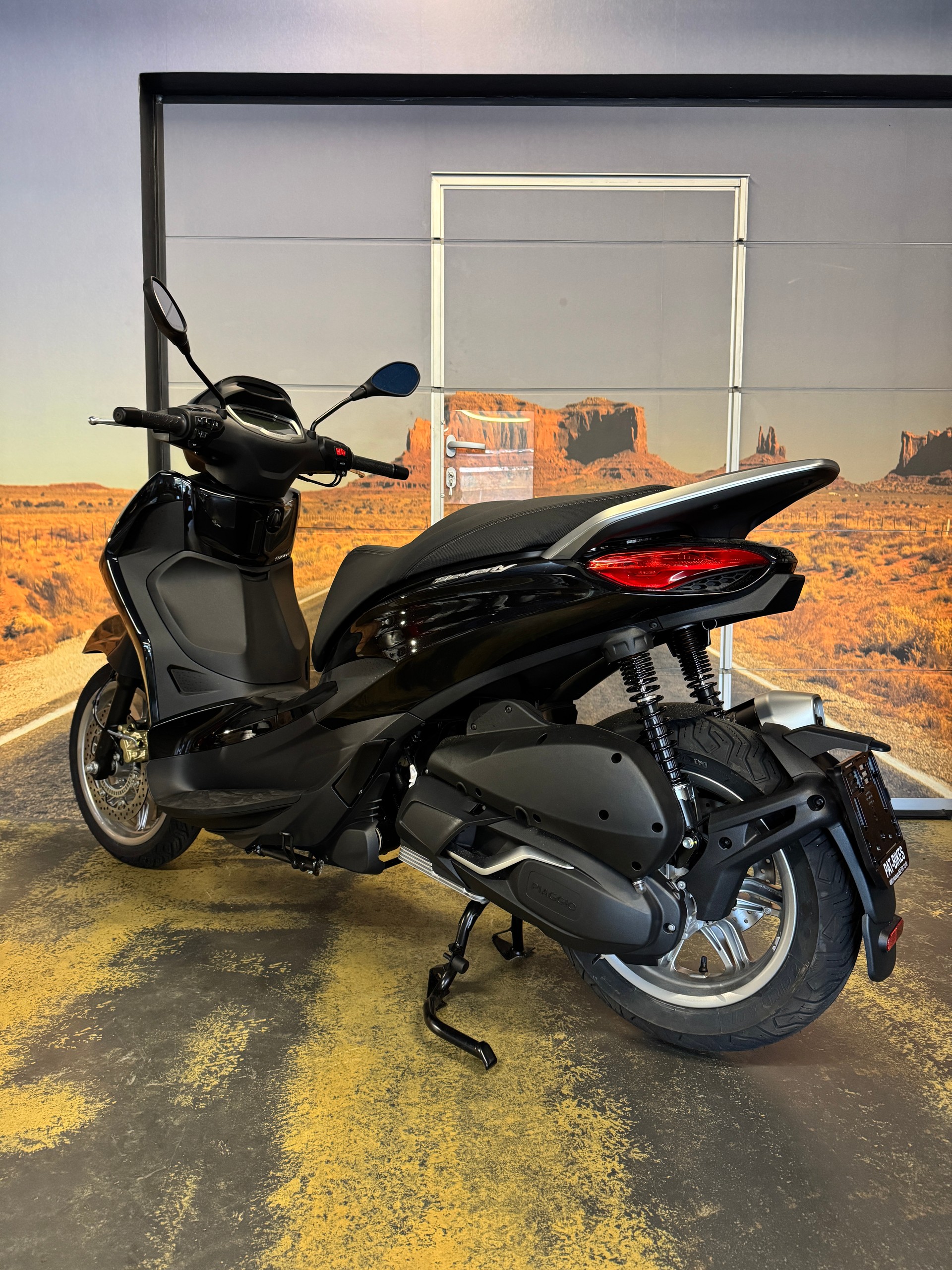 PIAGGIO Beverly 310 hpe E5+-image-3