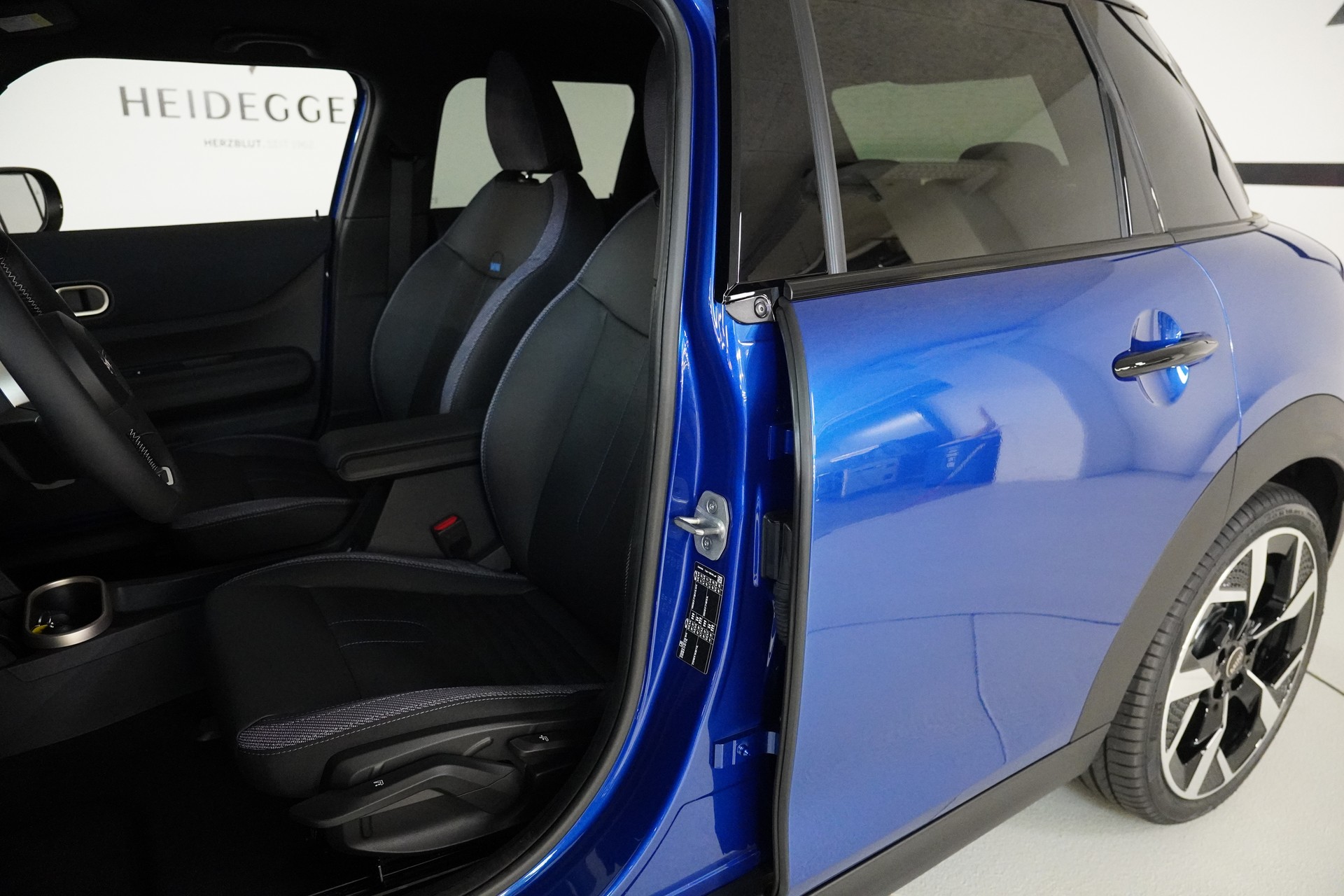 MINI Cooper S DKG-image-11