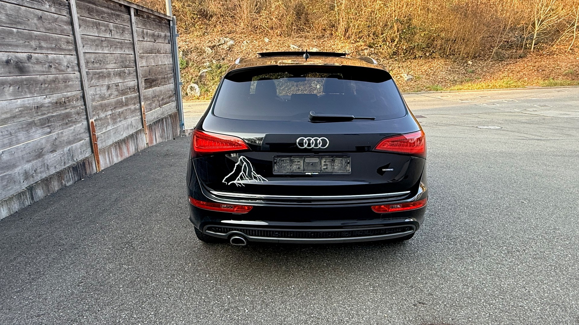 AUDI Q5 2.0 TDI quattro S-tronic-image-3
