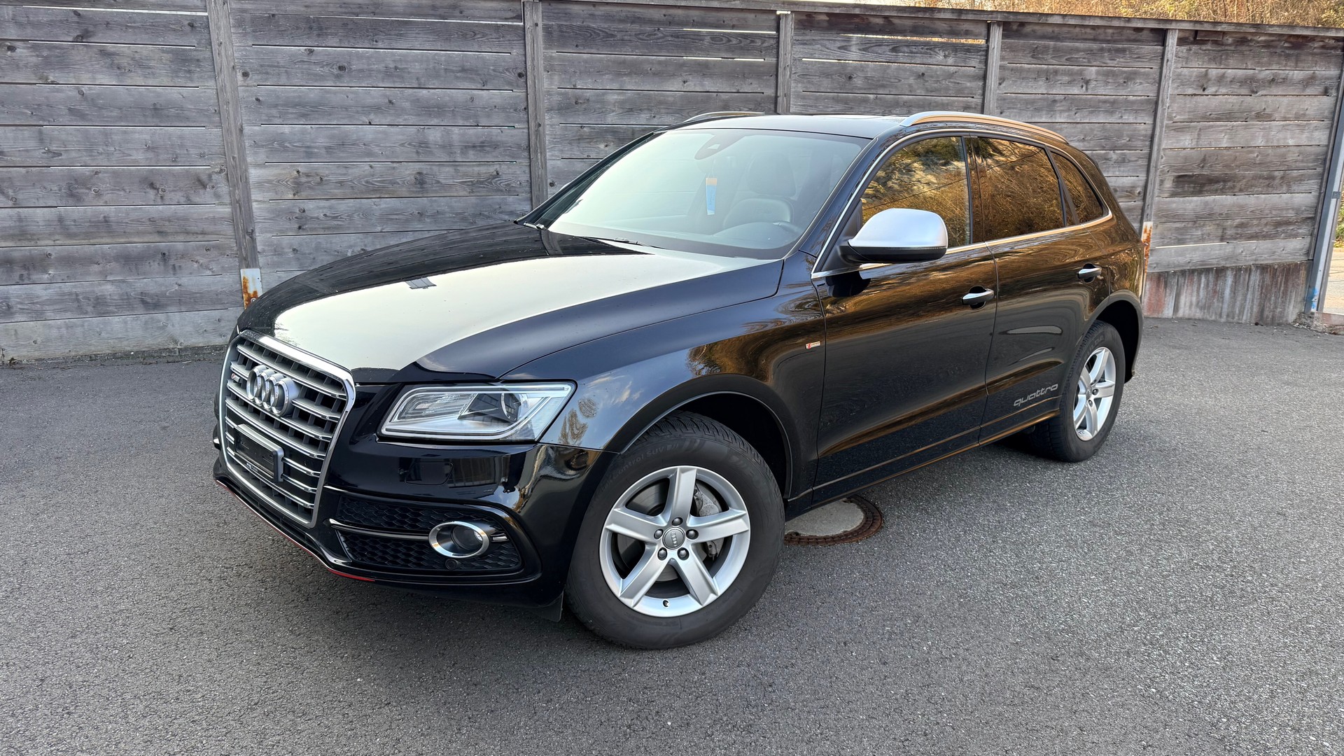 AUDI Q5 2.0 TDI quattro S-tronic-image-1