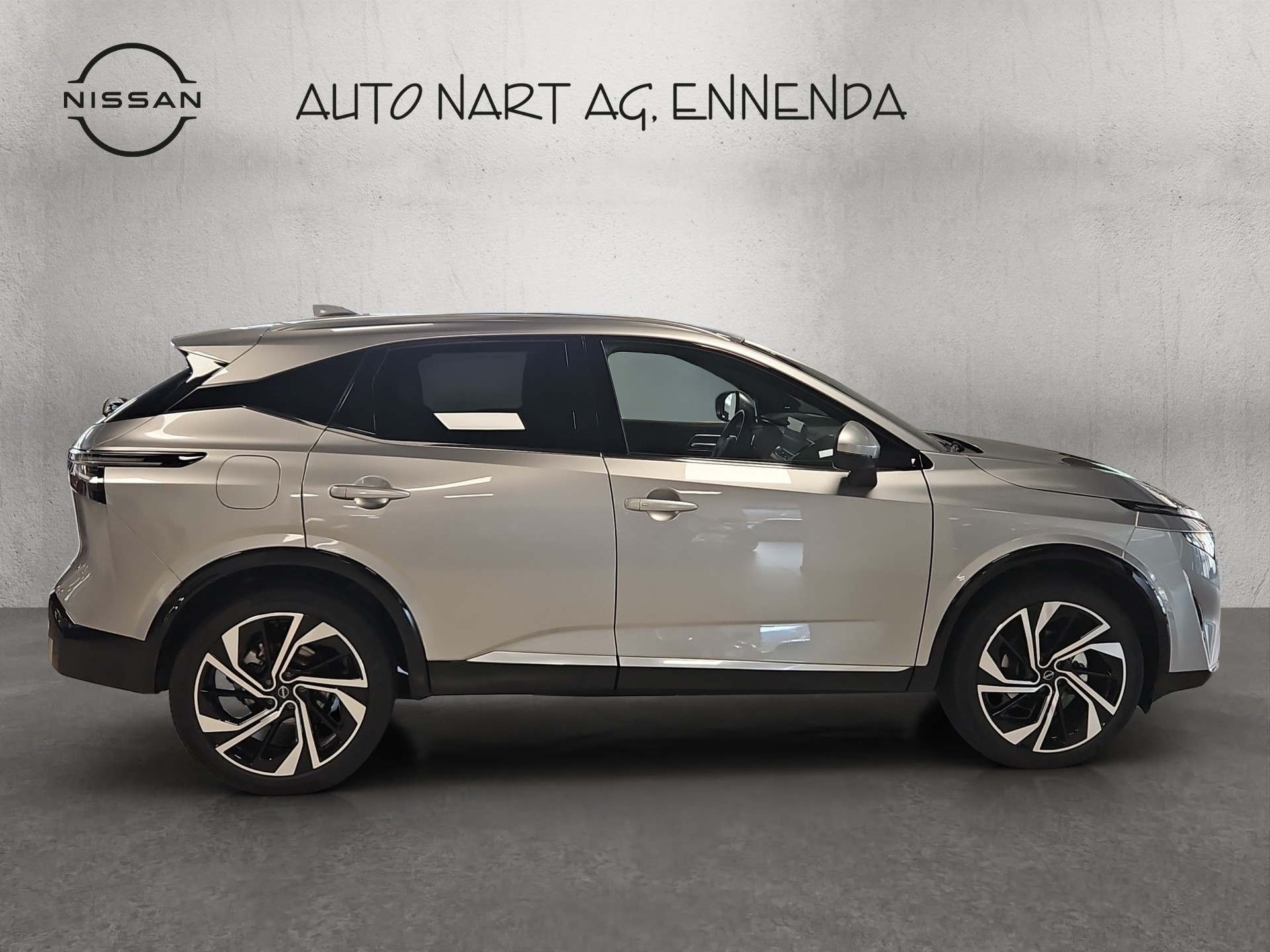 NISSAN Qashqai 1.3 MHEV Tekna+ 4x4-image-5