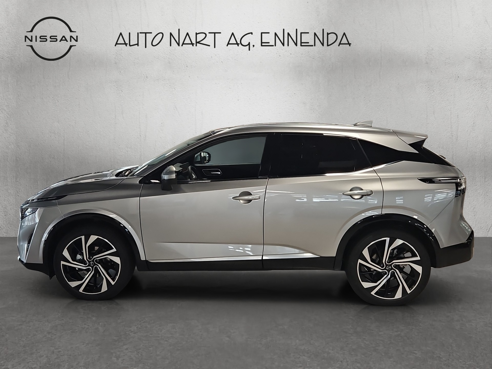 NISSAN Qashqai 1.3 MHEV Tekna+ 4x4-image-1
