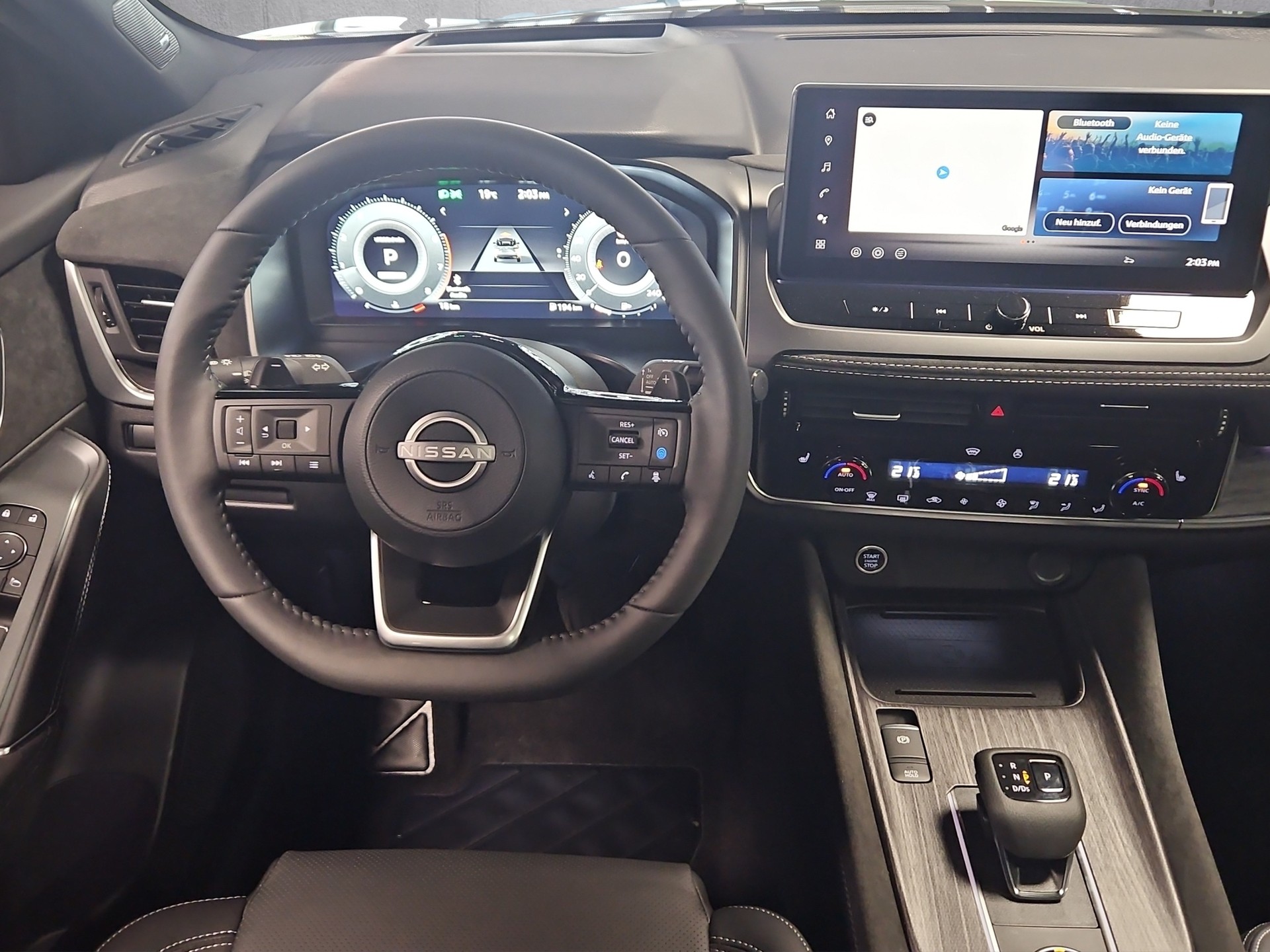 NISSAN Qashqai 1.3 MHEV Tekna+ 4x4-image-12