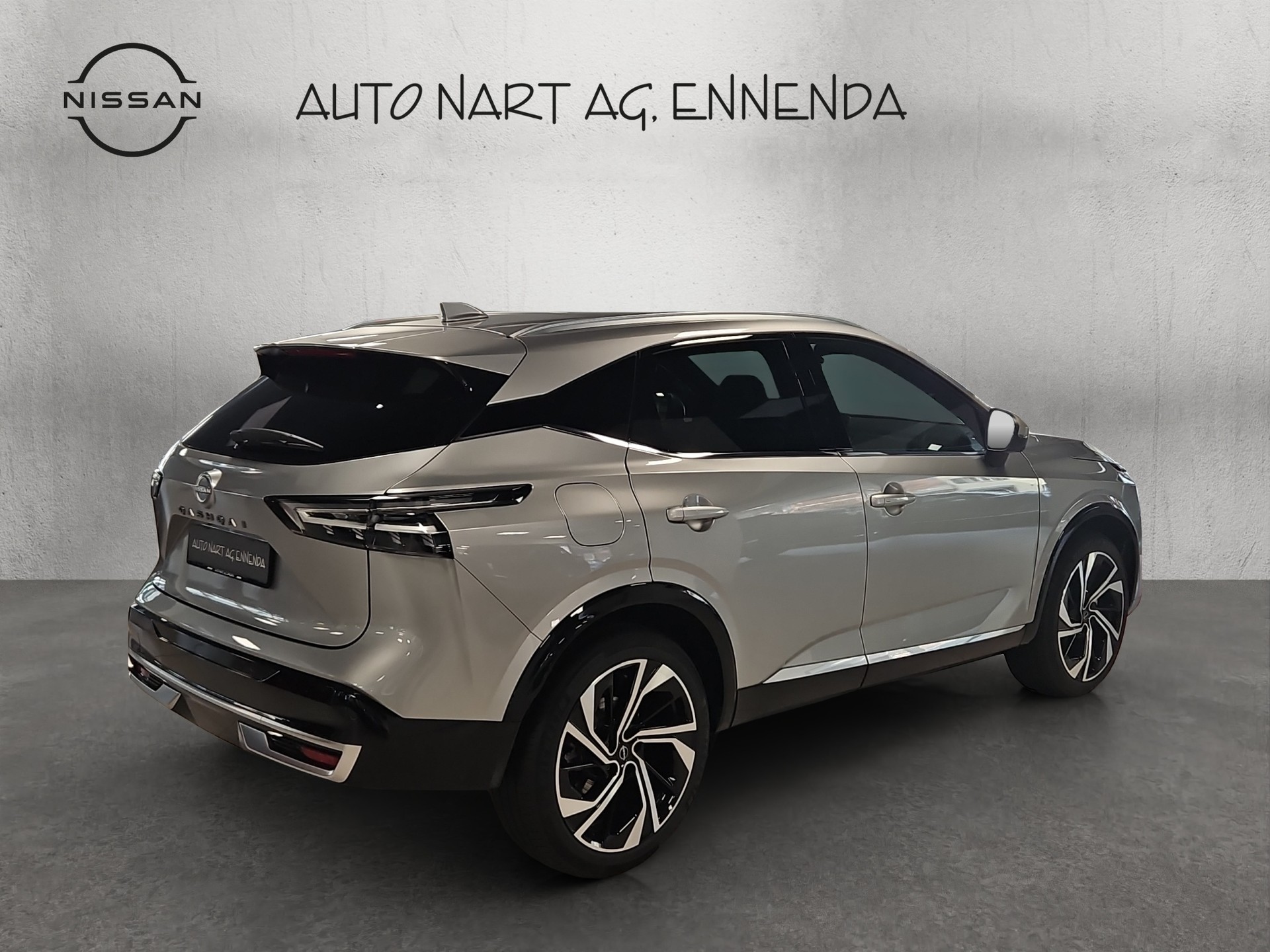 NISSAN Qashqai 1.3 MHEV Tekna+ 4x4-image-4