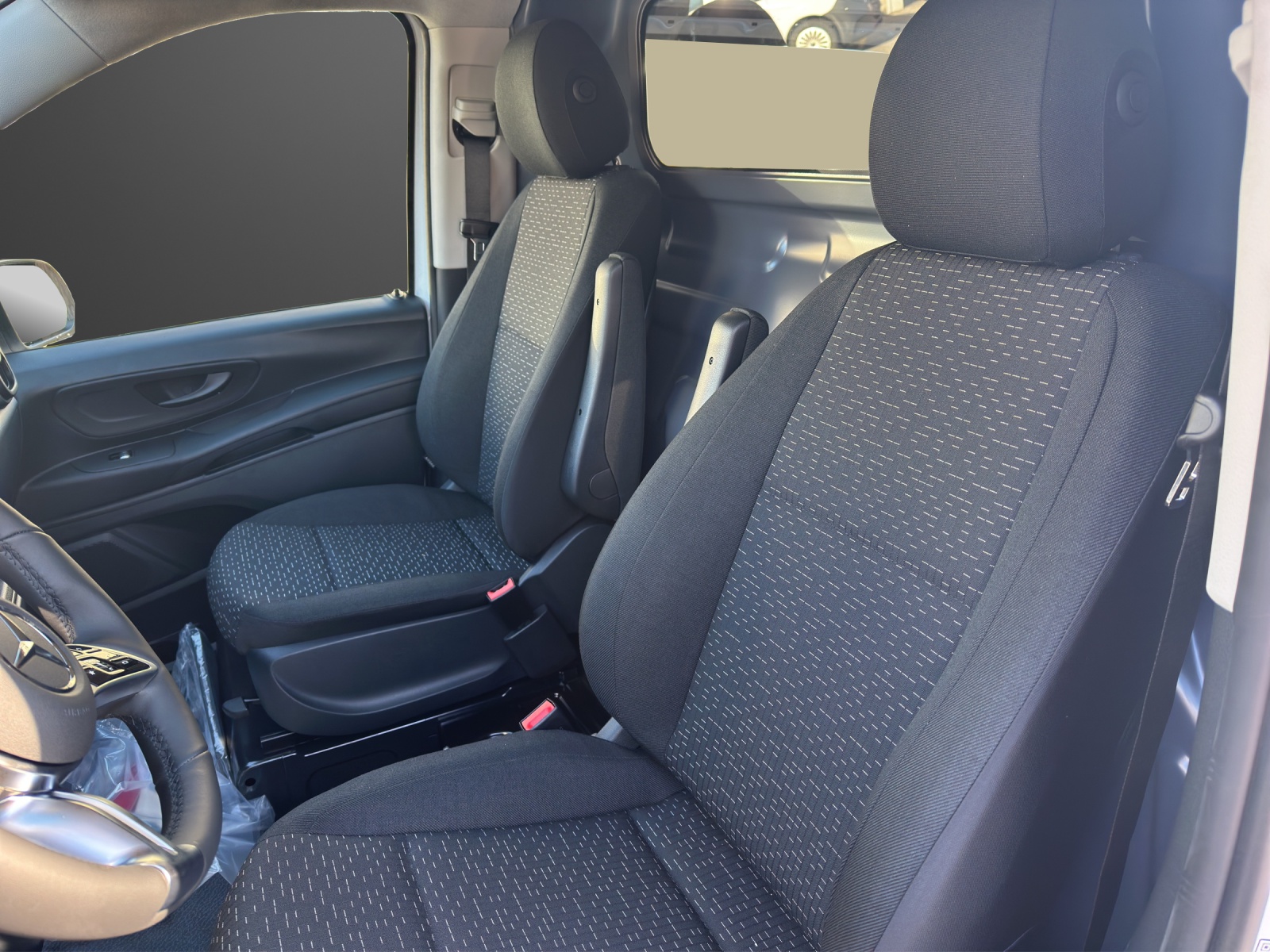 MERCEDES-BENZ Vito 129 KA L WORKER E-image-6