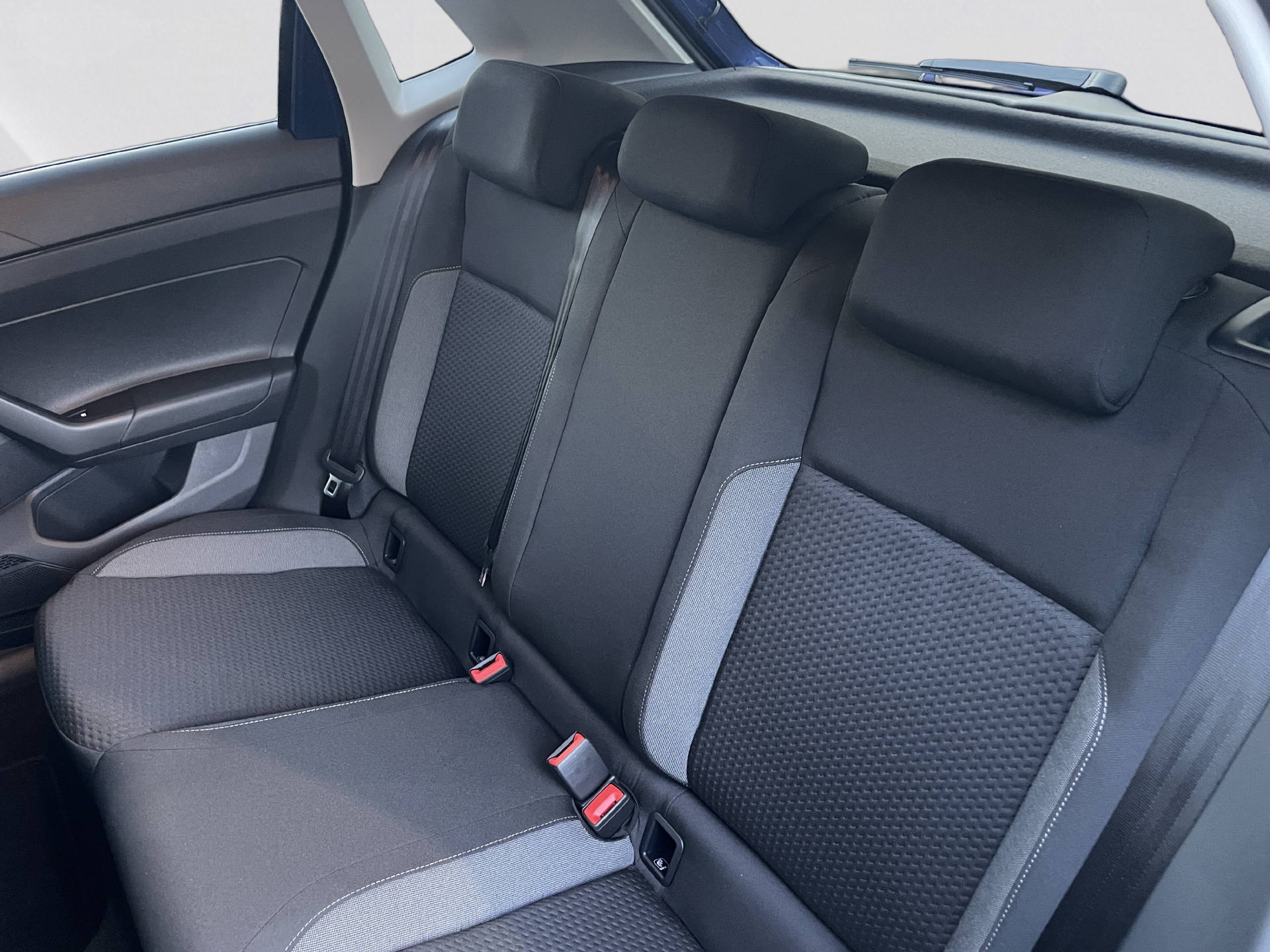 VW Polo 1.0 TSI Life DSG*Rückfahrkamera*Keyless*Navi-image-9